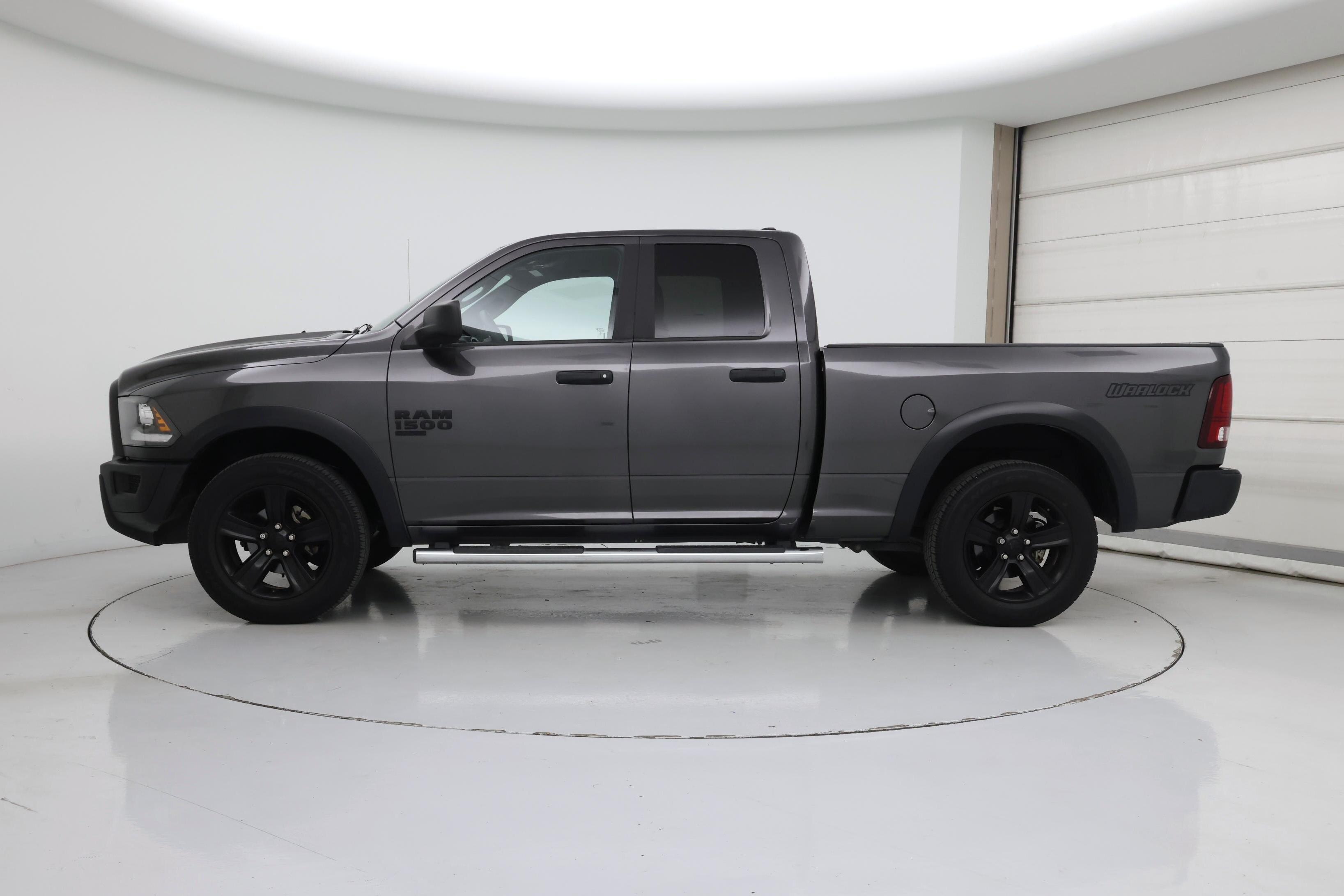 Thumbnail: 2022 RAM 1500 Classic - 3