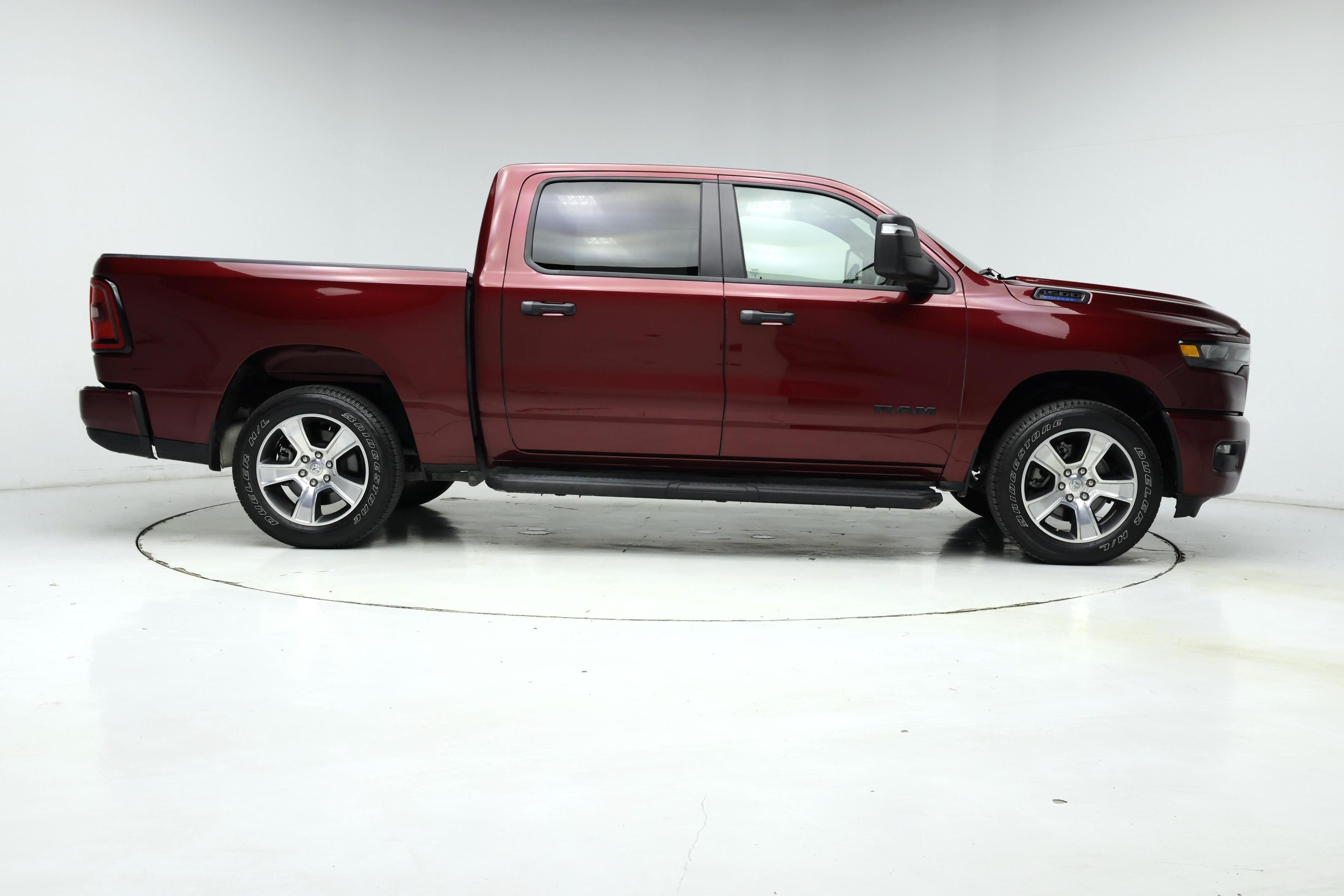 Thumbnail: 2025 RAM 1500 - 7