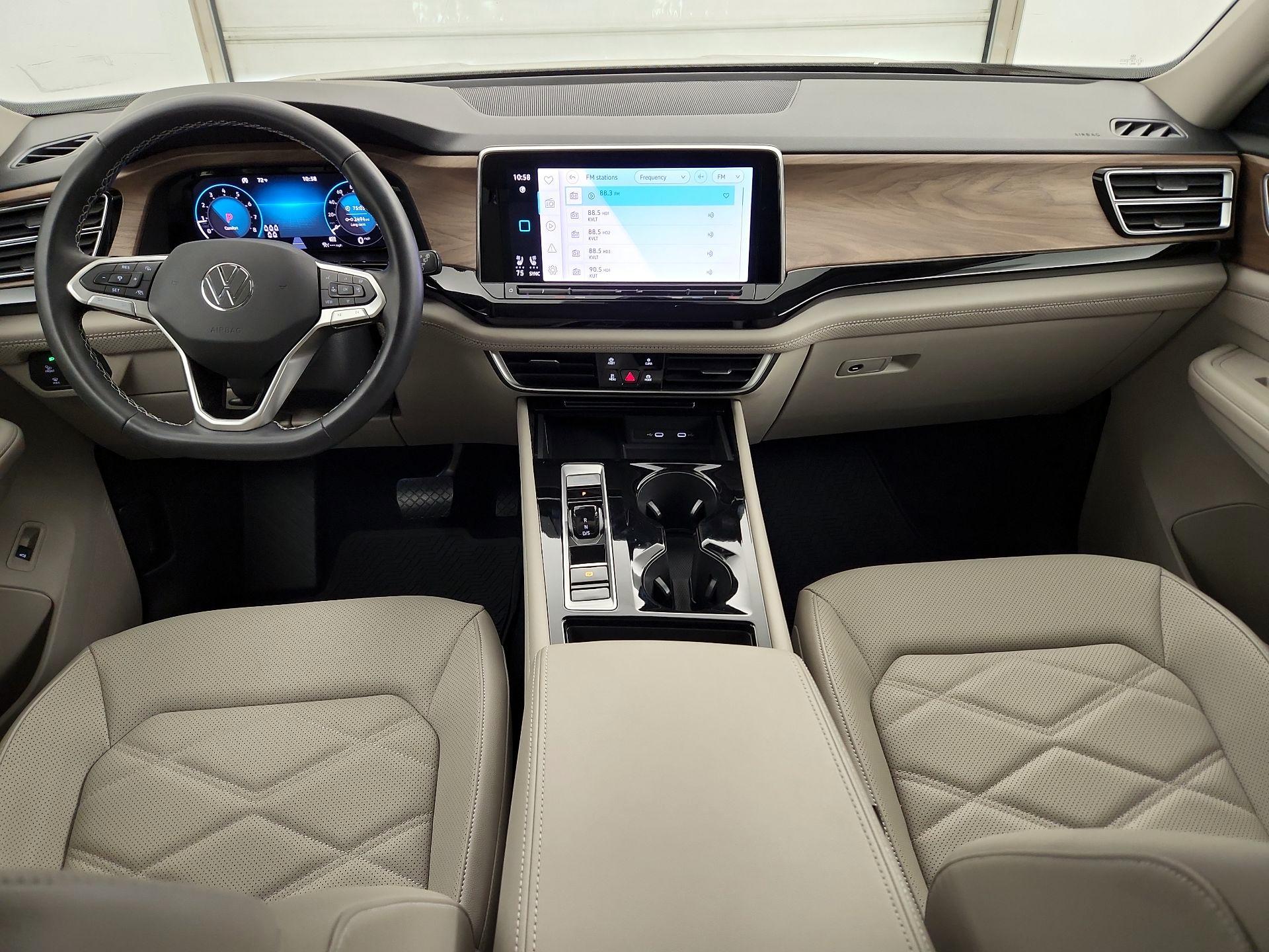 Thumbnail: 2024 Volkswagen Atlas - 9