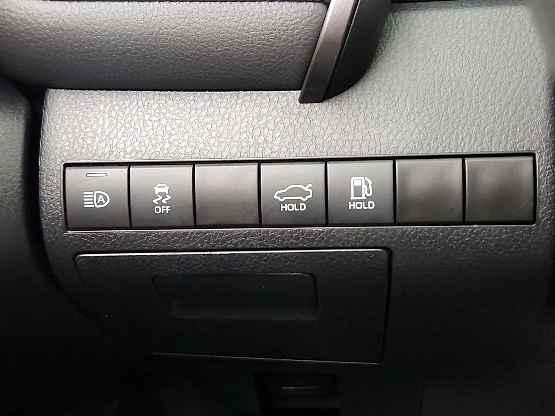 Thumbnail: 2024 Toyota Camry - 13