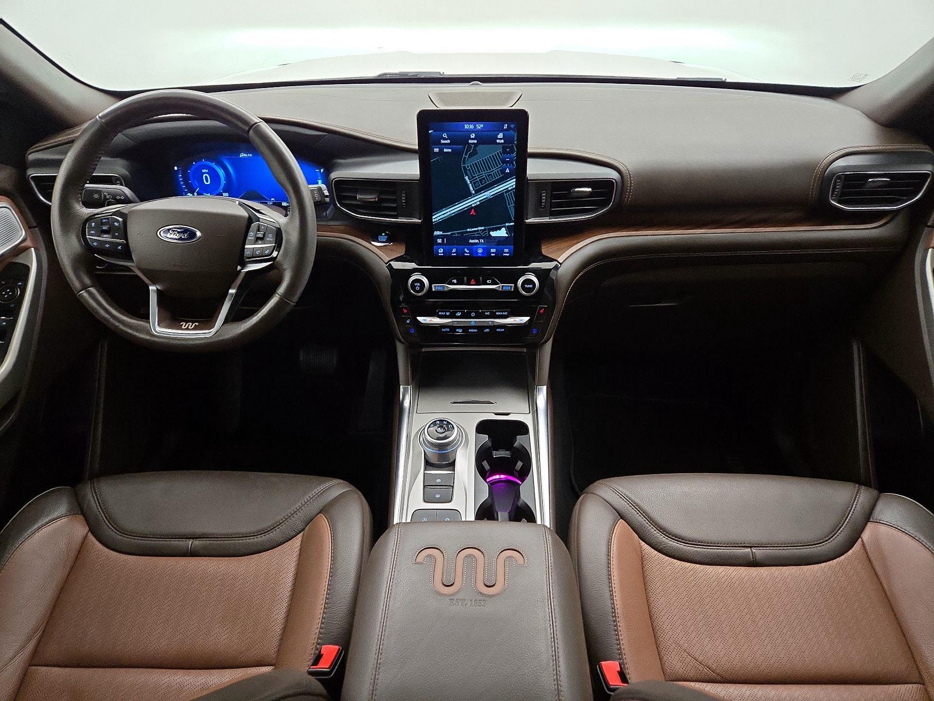 Thumbnail: 2021 Ford Explorer - 9