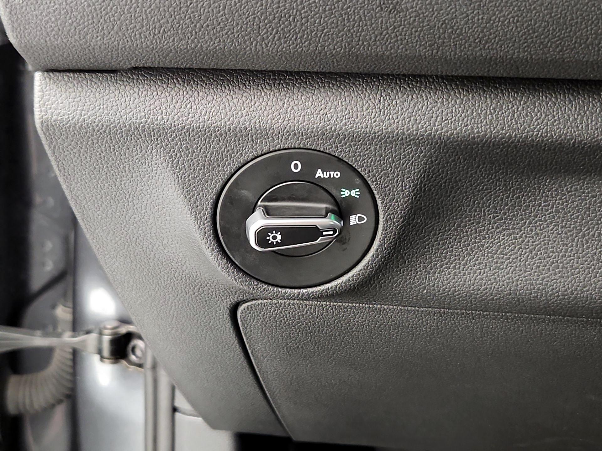 Thumbnail: 2024 Volkswagen Jetta - 13