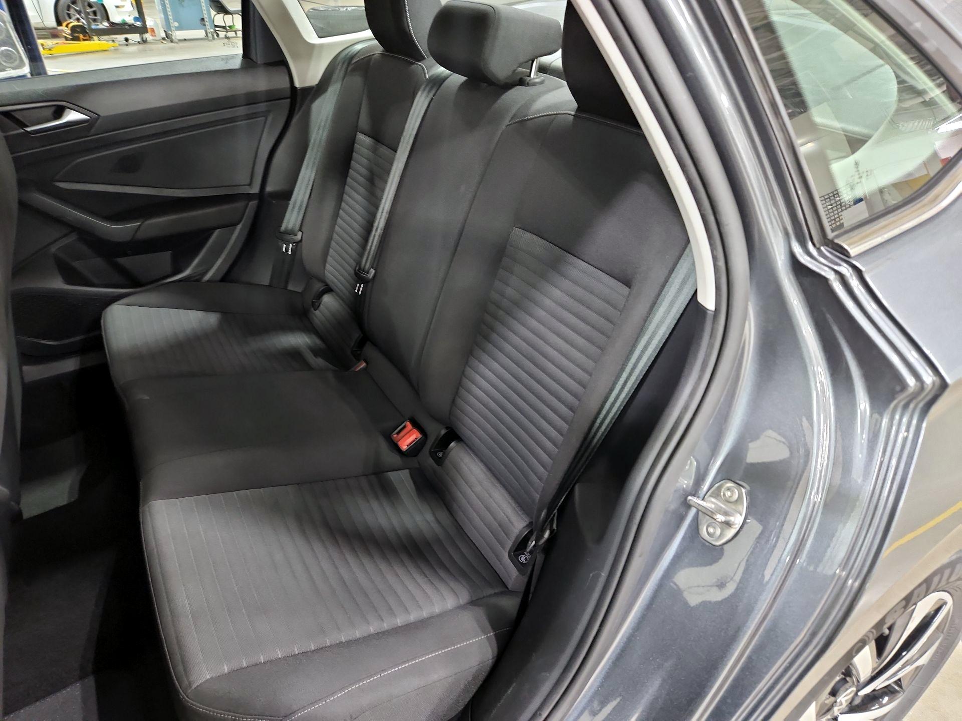 Thumbnail: 2024 Volkswagen Jetta - 19