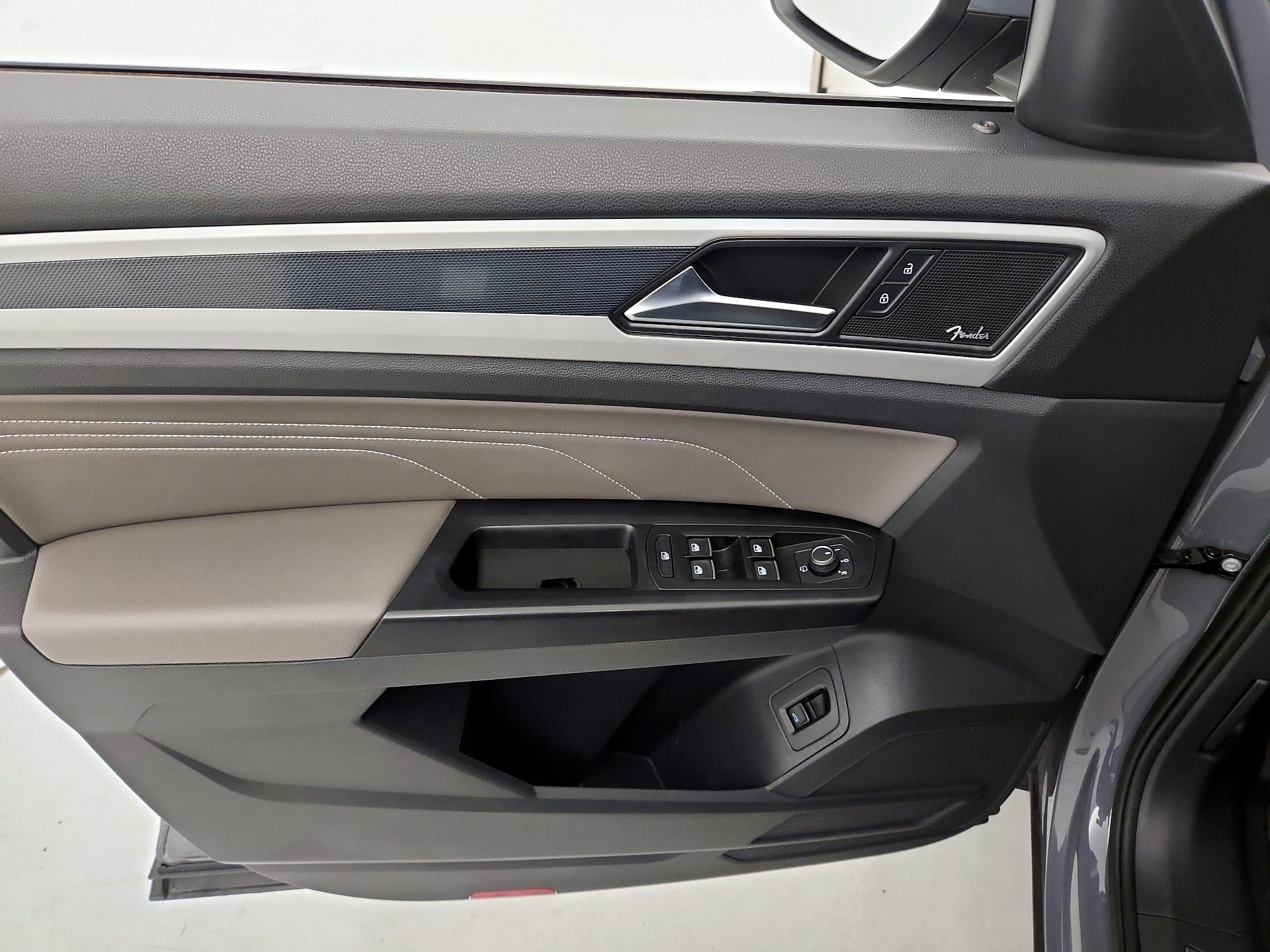 Thumbnail: 2021 Volkswagen Atlas - 12