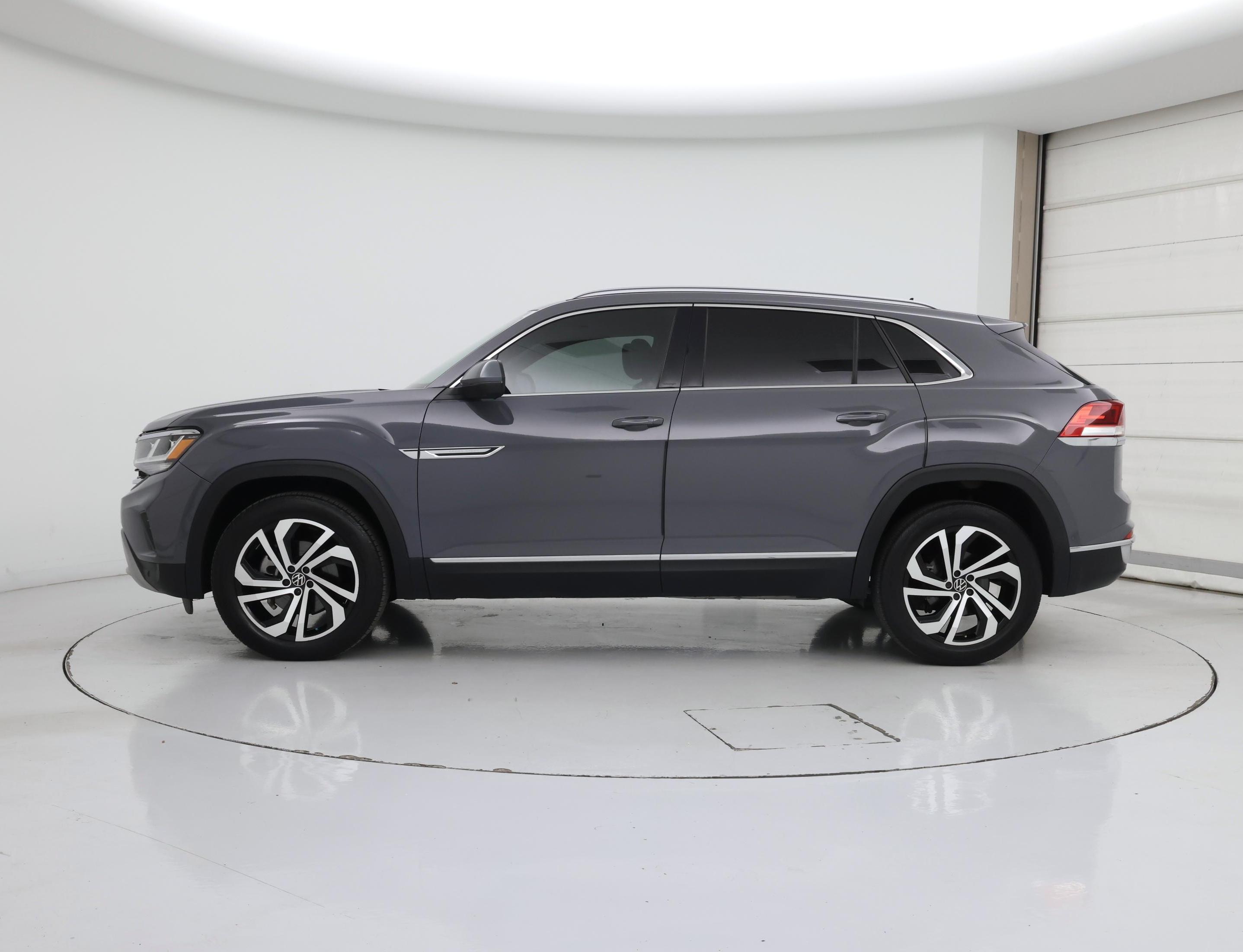 Thumbnail: 2021 Volkswagen Atlas - 3