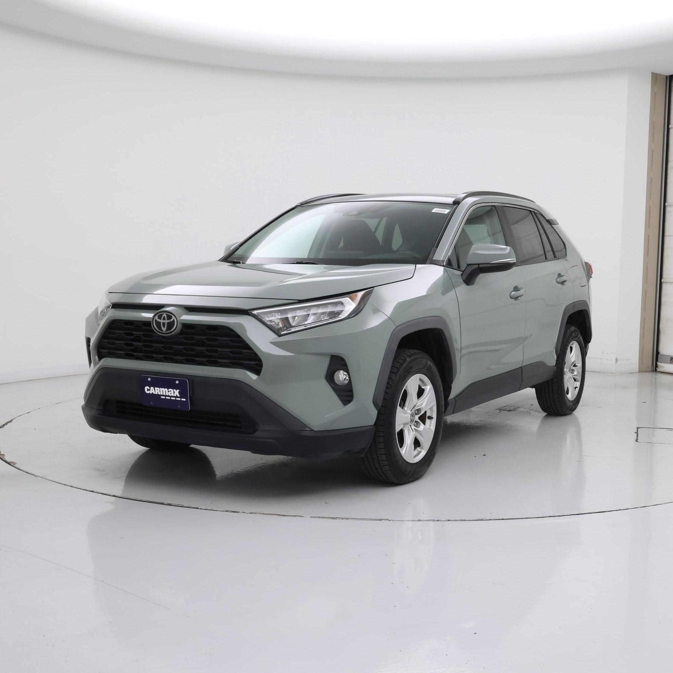 Thumbnail: 2021 Toyota RAV4 - 4