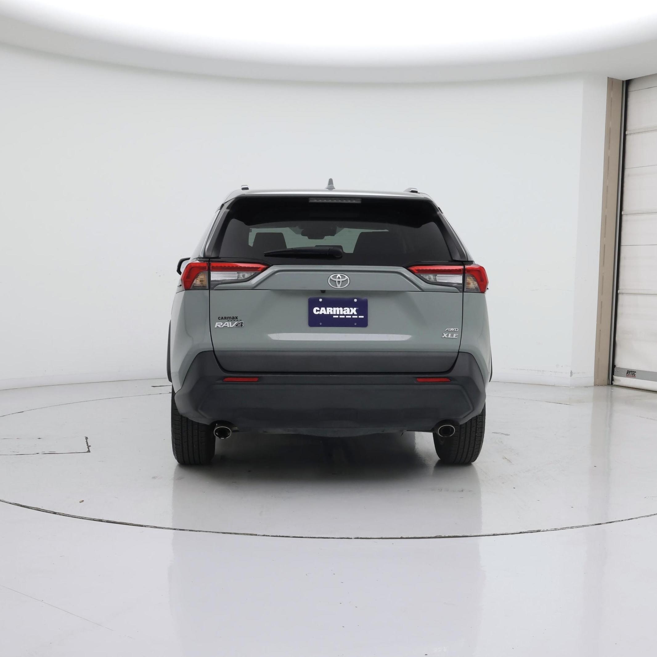 Thumbnail: 2021 Toyota RAV4 - 6