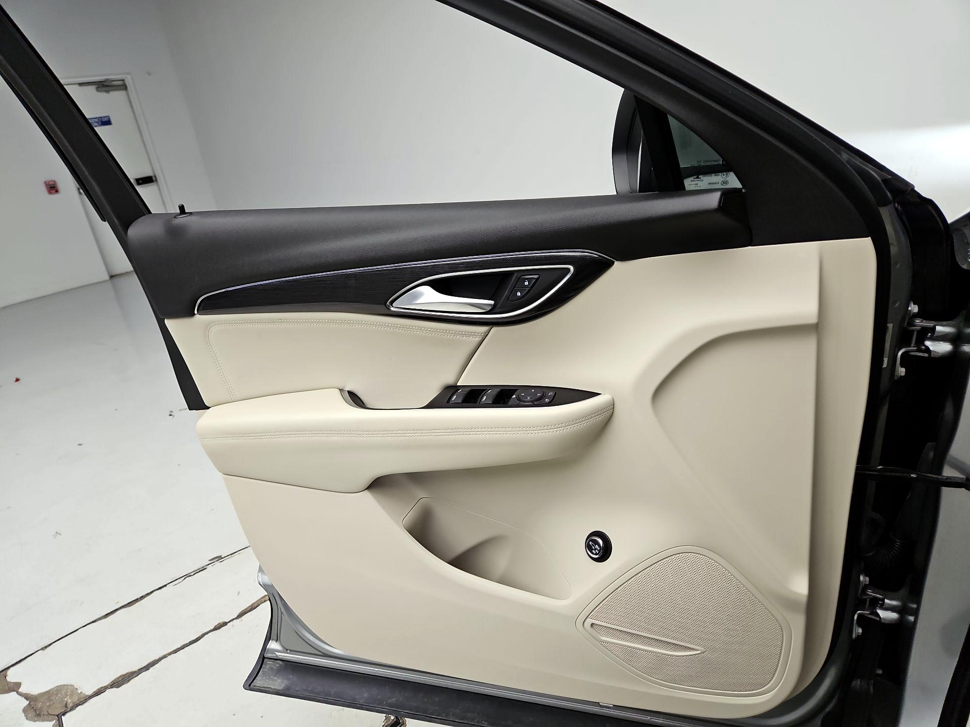 Thumbnail: 2023 Buick Envision - 12