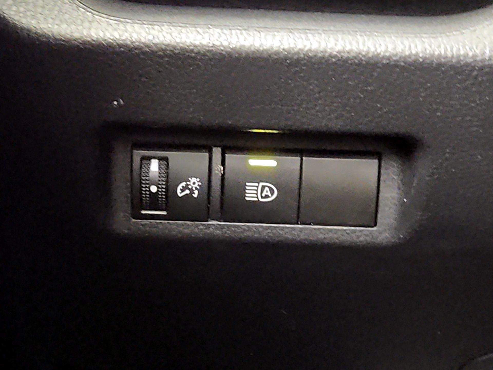 Thumbnail: 2024 Toyota RAV4 - 13