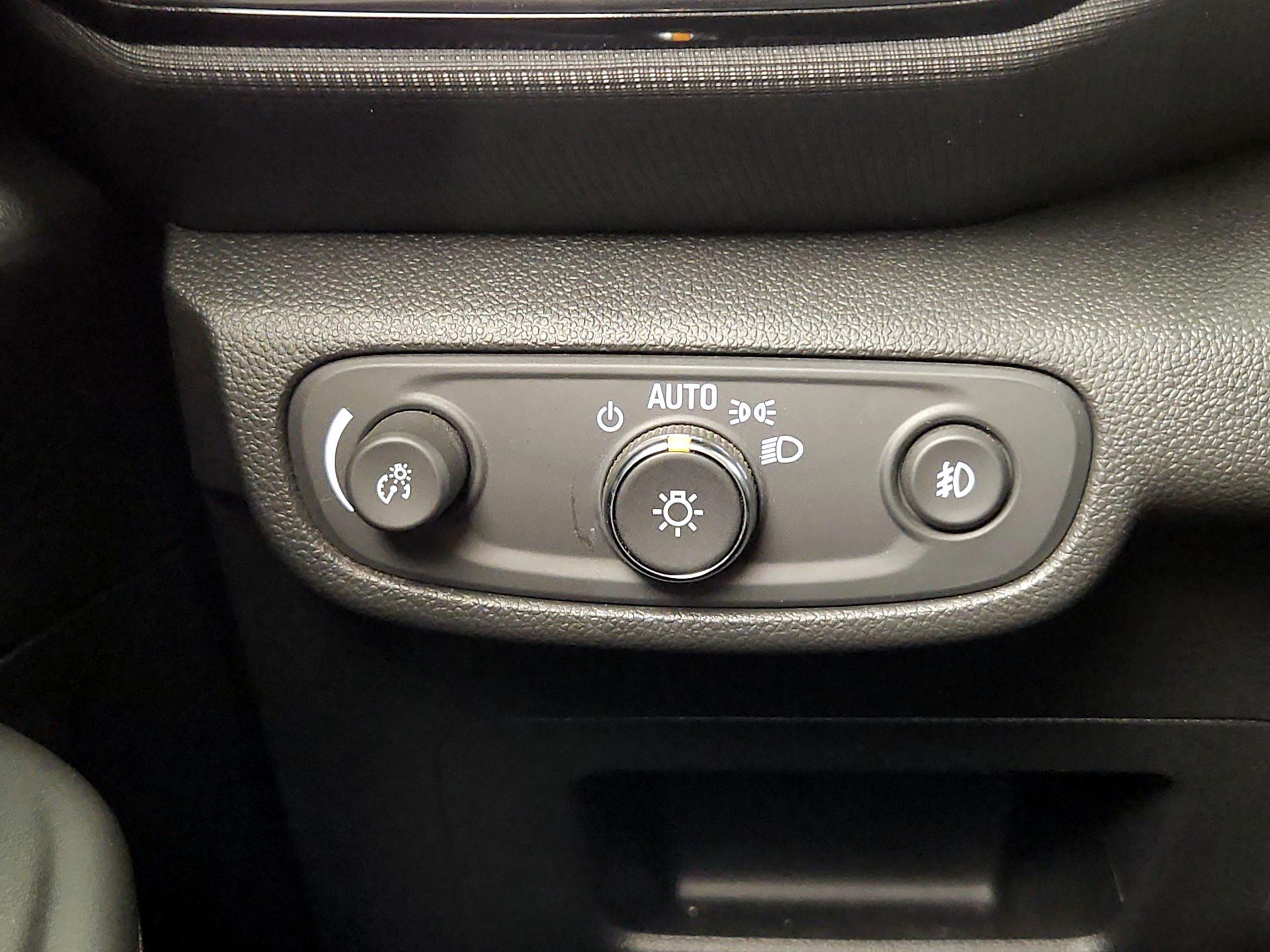 Thumbnail: 2023 Chevrolet TrailBlazer - 13