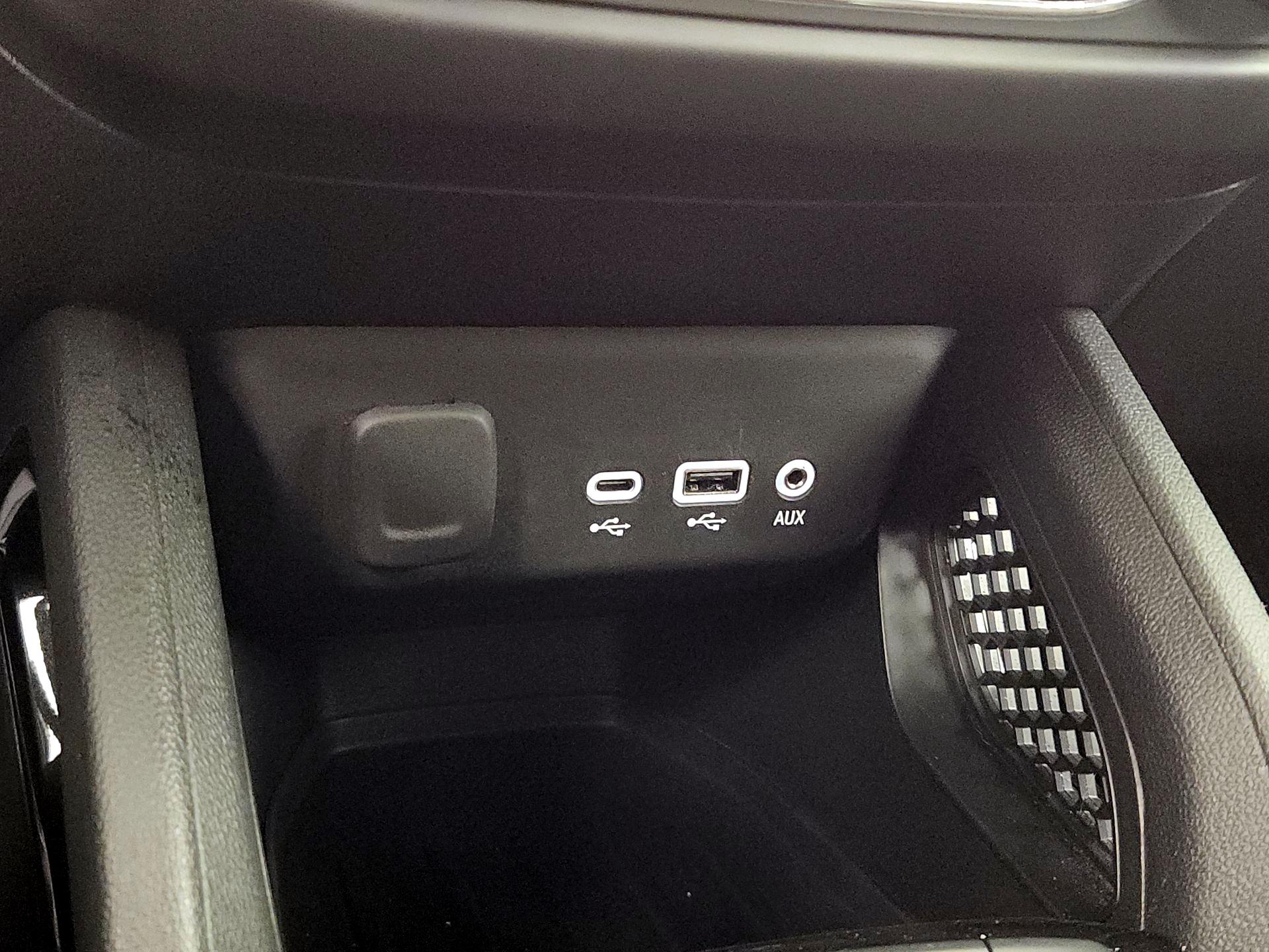 Thumbnail: 2023 Chevrolet TrailBlazer - 18