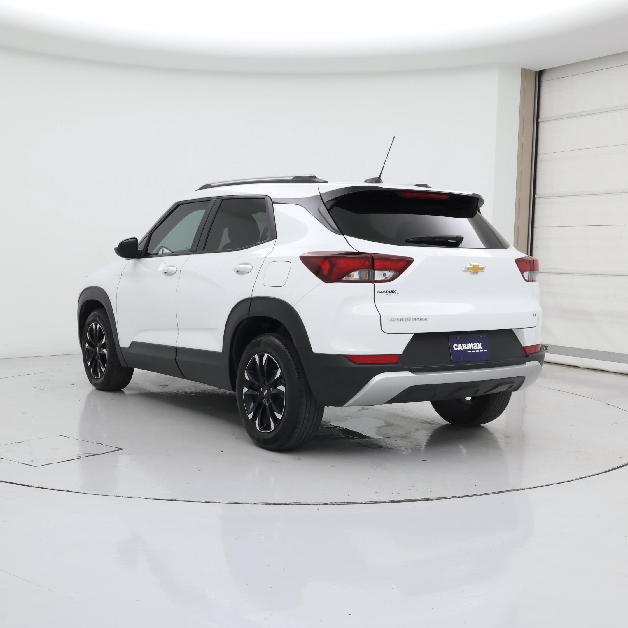 Thumbnail: 2023 Chevrolet TrailBlazer - 2