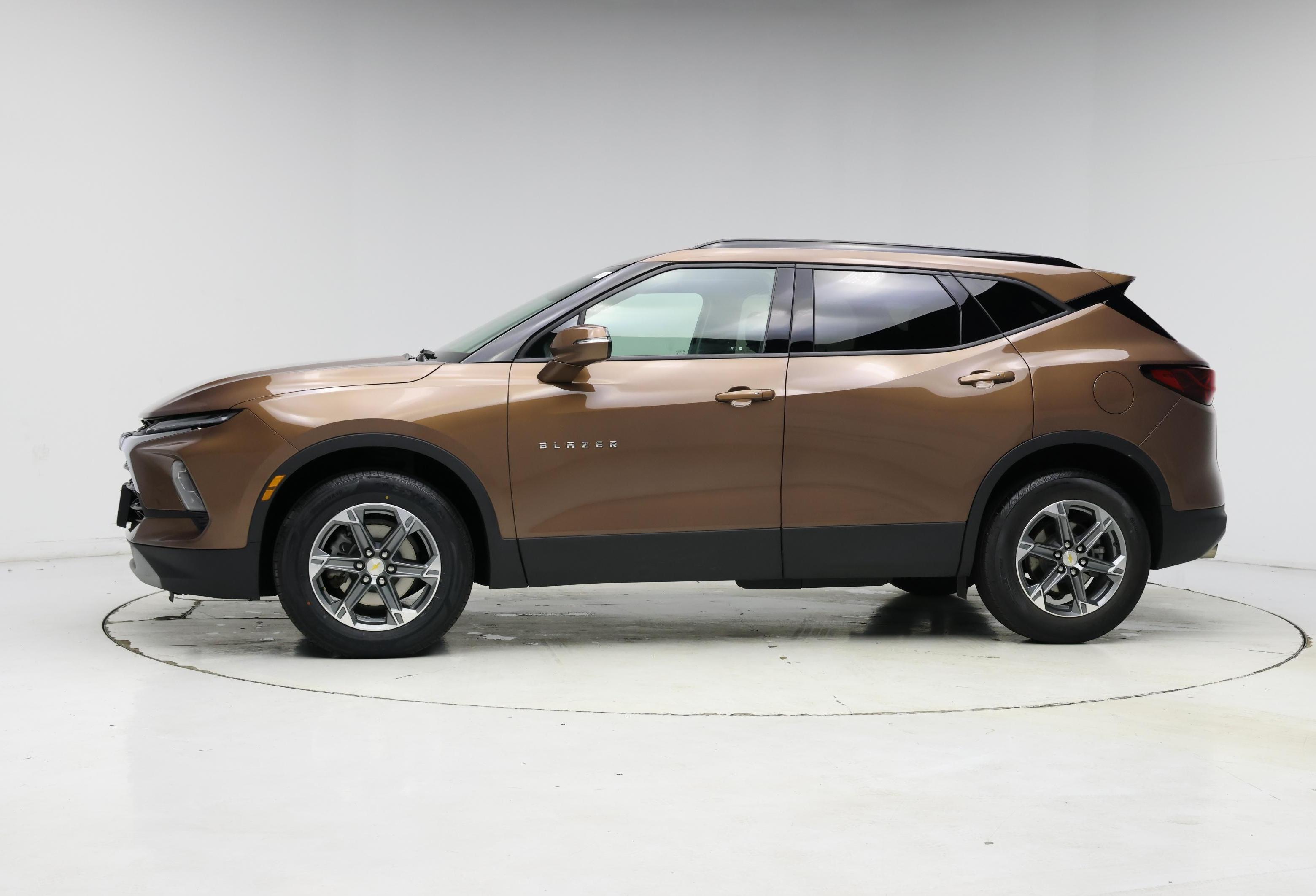Thumbnail: 2024 Chevrolet Blazer - 3