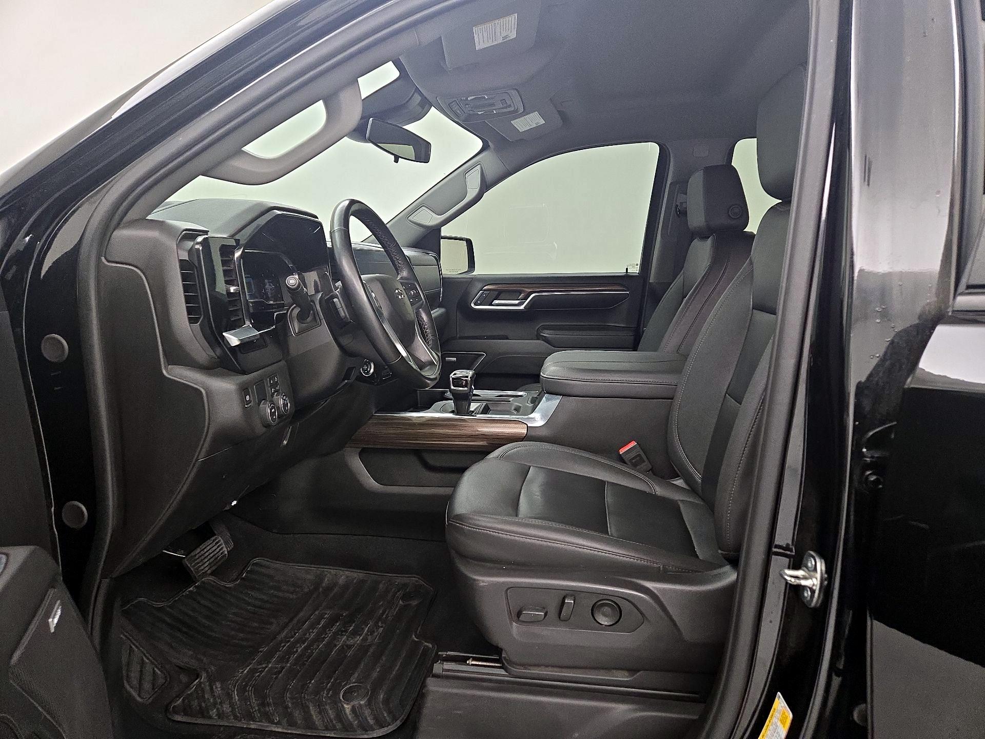 Thumbnail: 2024 Chevrolet Silverado 1500 - 11