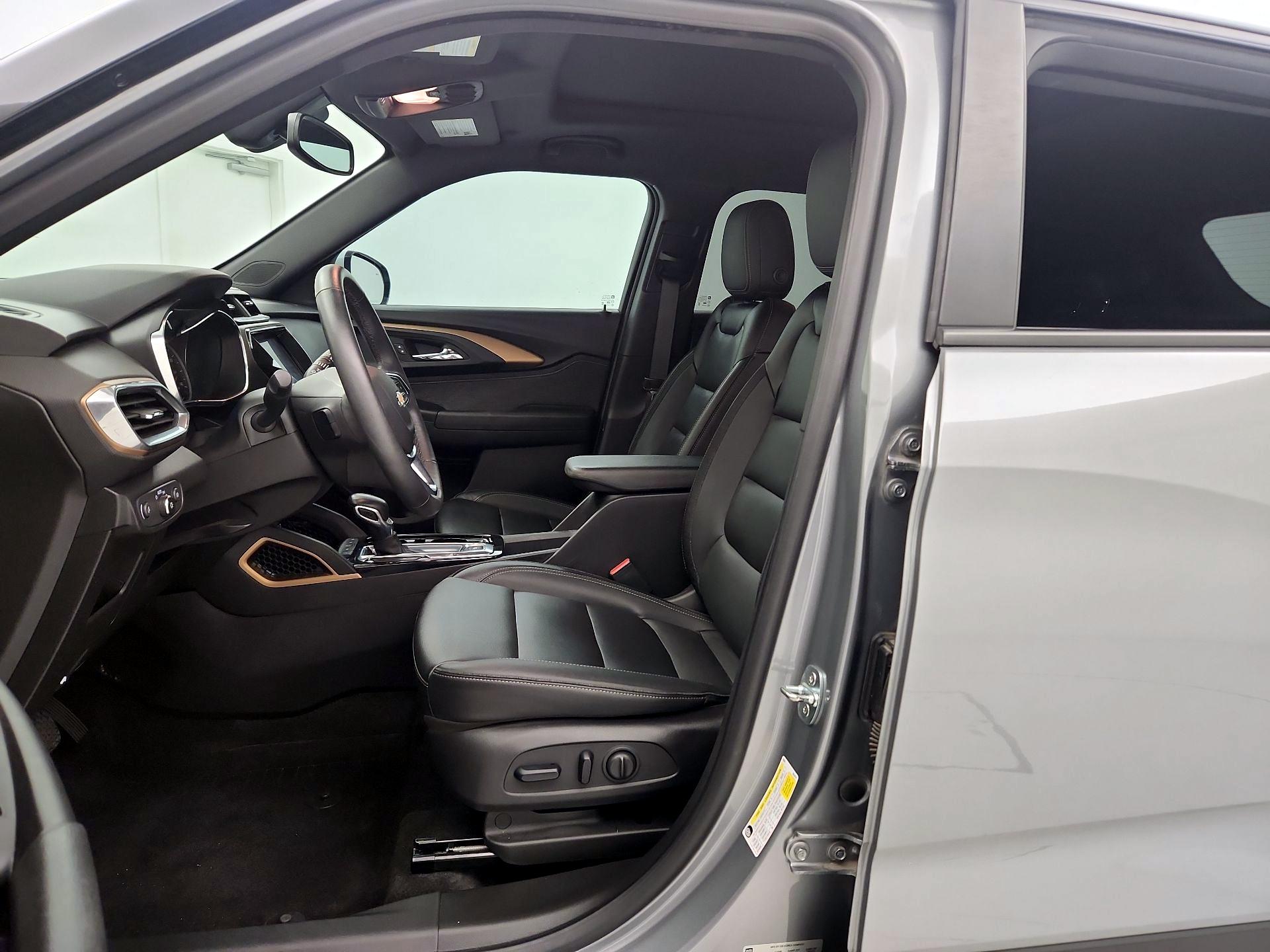 Thumbnail: 2023 Chevrolet TrailBlazer - 11