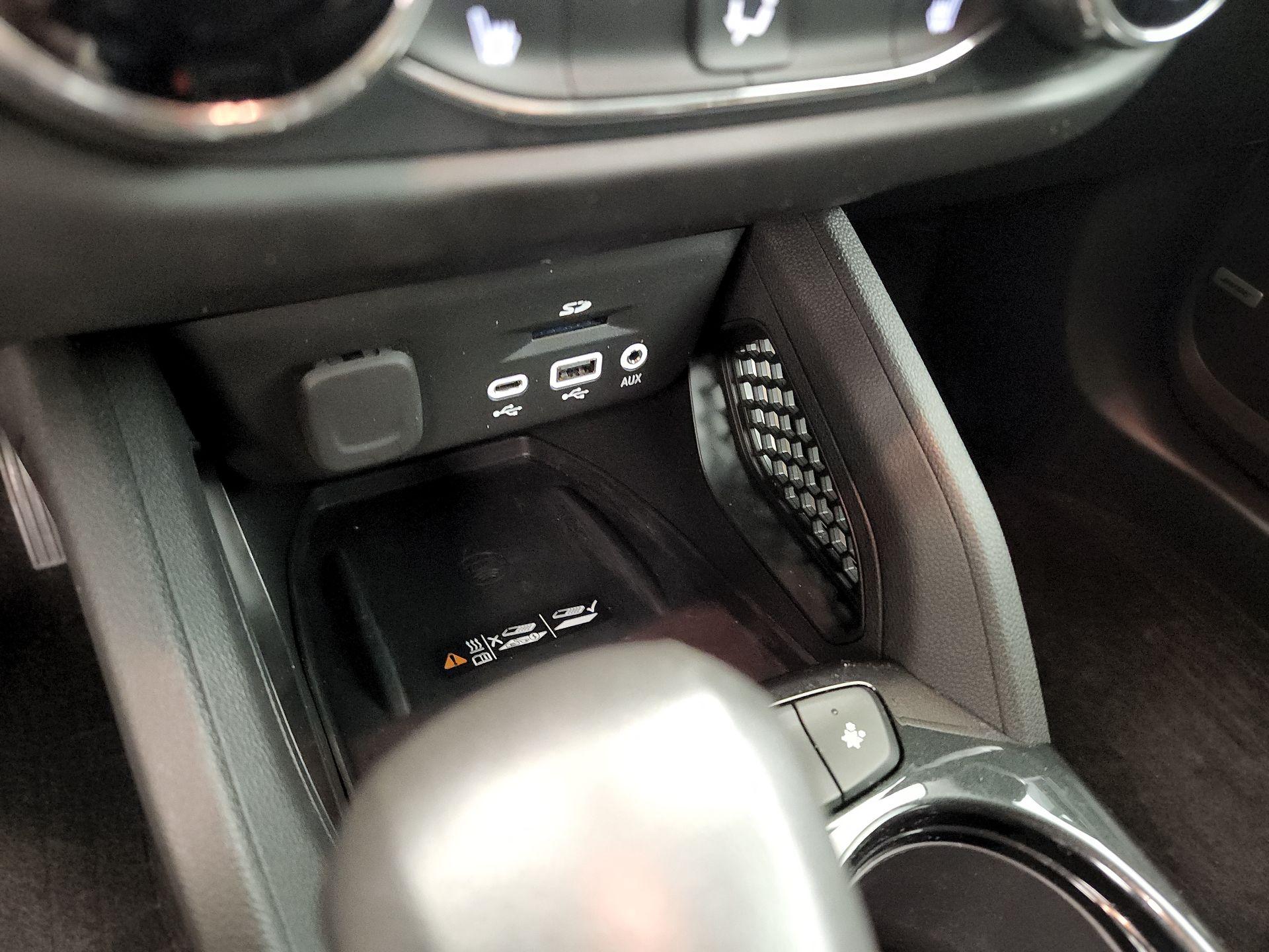 Thumbnail: 2023 Chevrolet TrailBlazer - 18