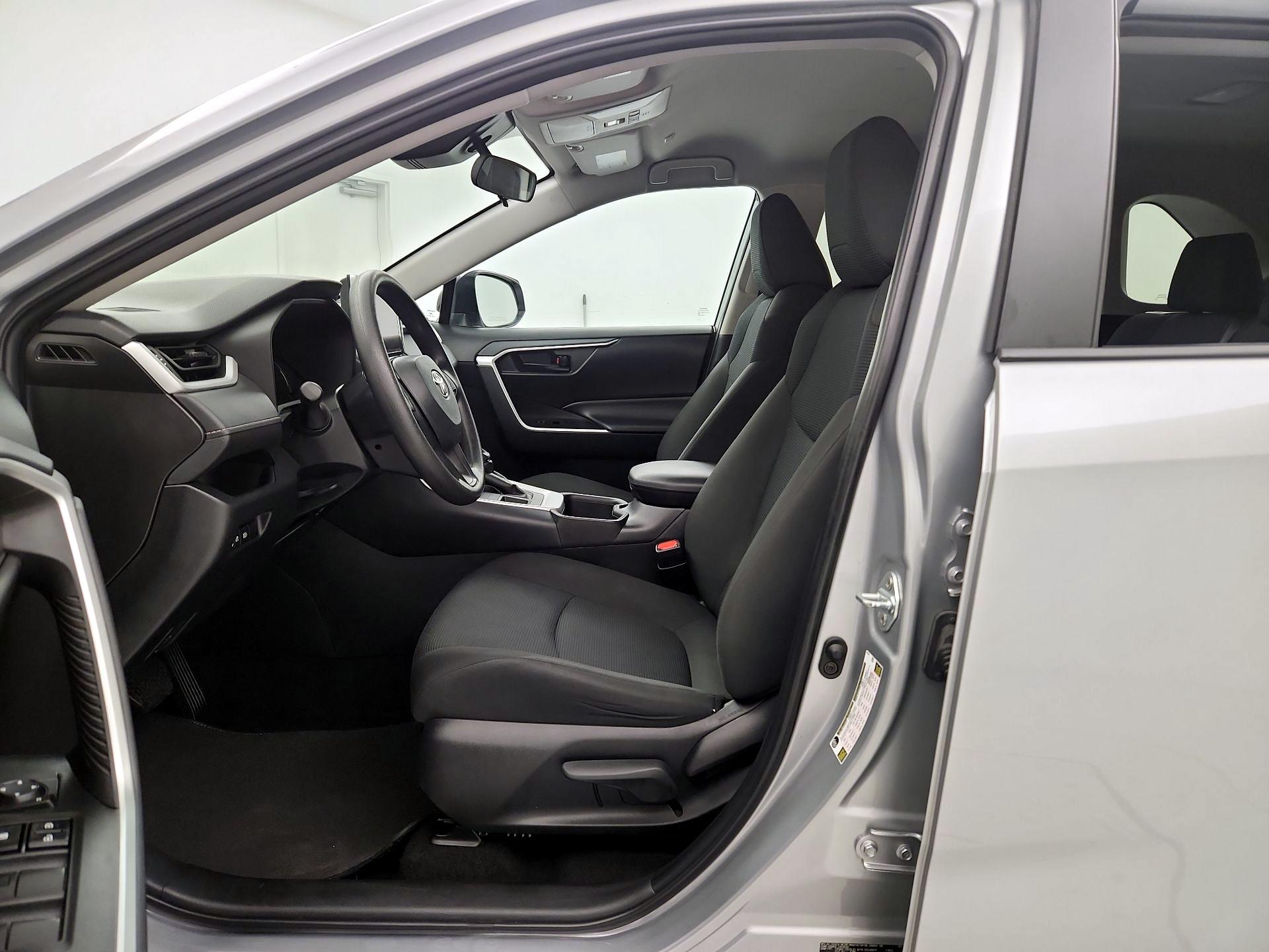 Thumbnail: 2024 Toyota RAV4 - 11