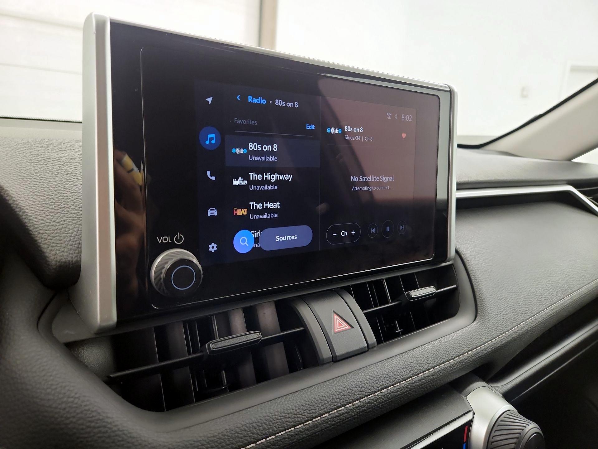 Thumbnail: 2024 Toyota RAV4 - 15