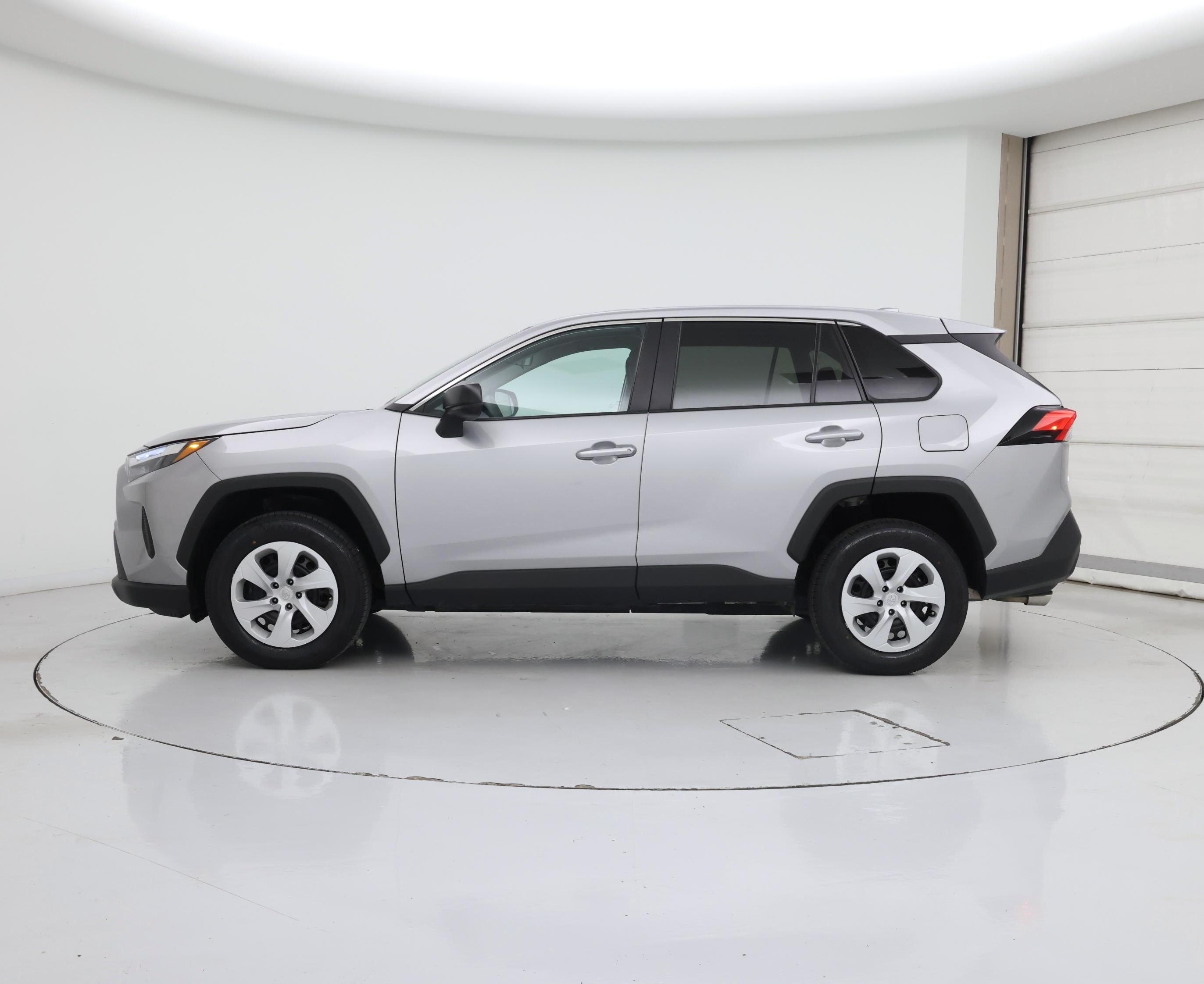 Thumbnail: 2024 Toyota RAV4 - 3