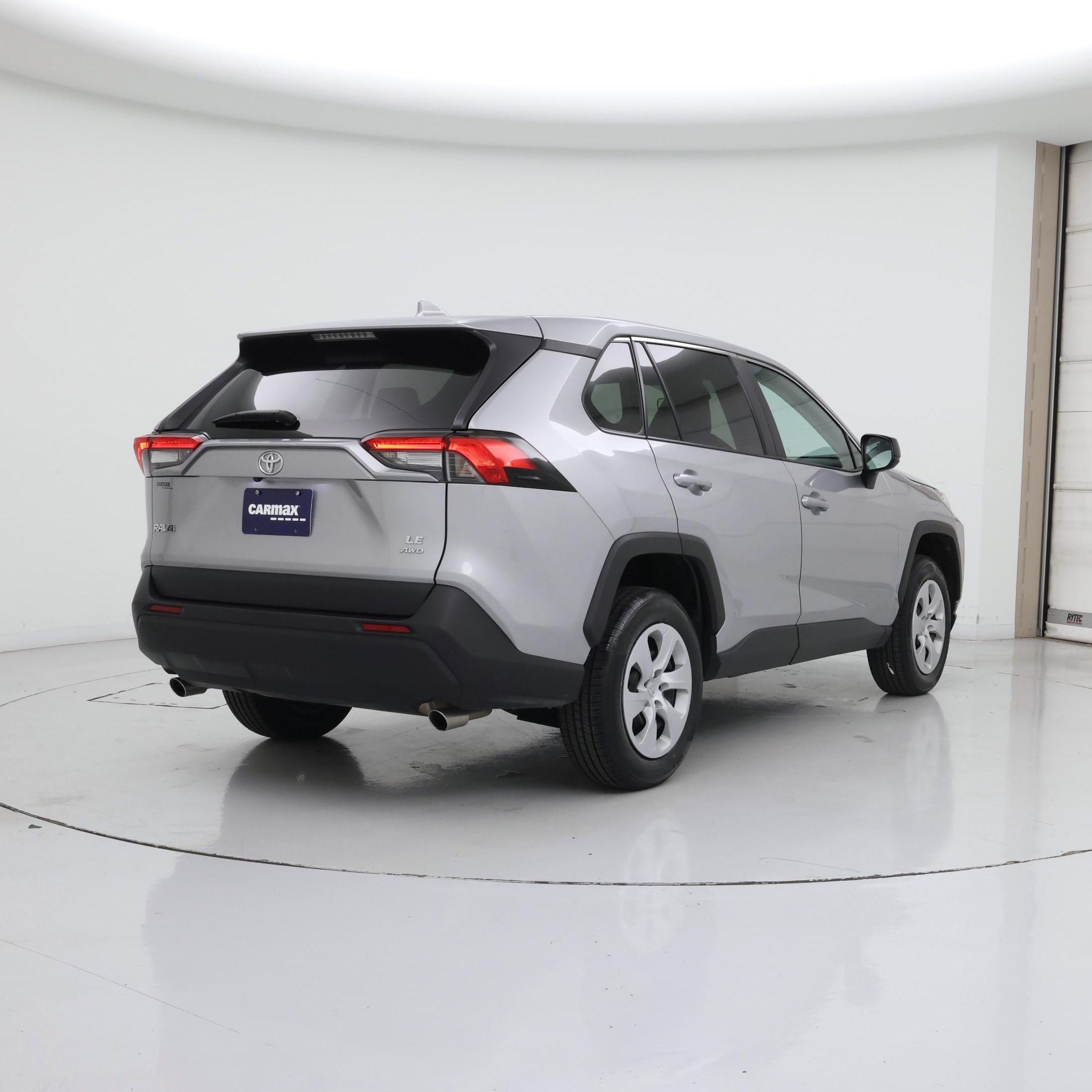 Thumbnail: 2024 Toyota RAV4 - 8