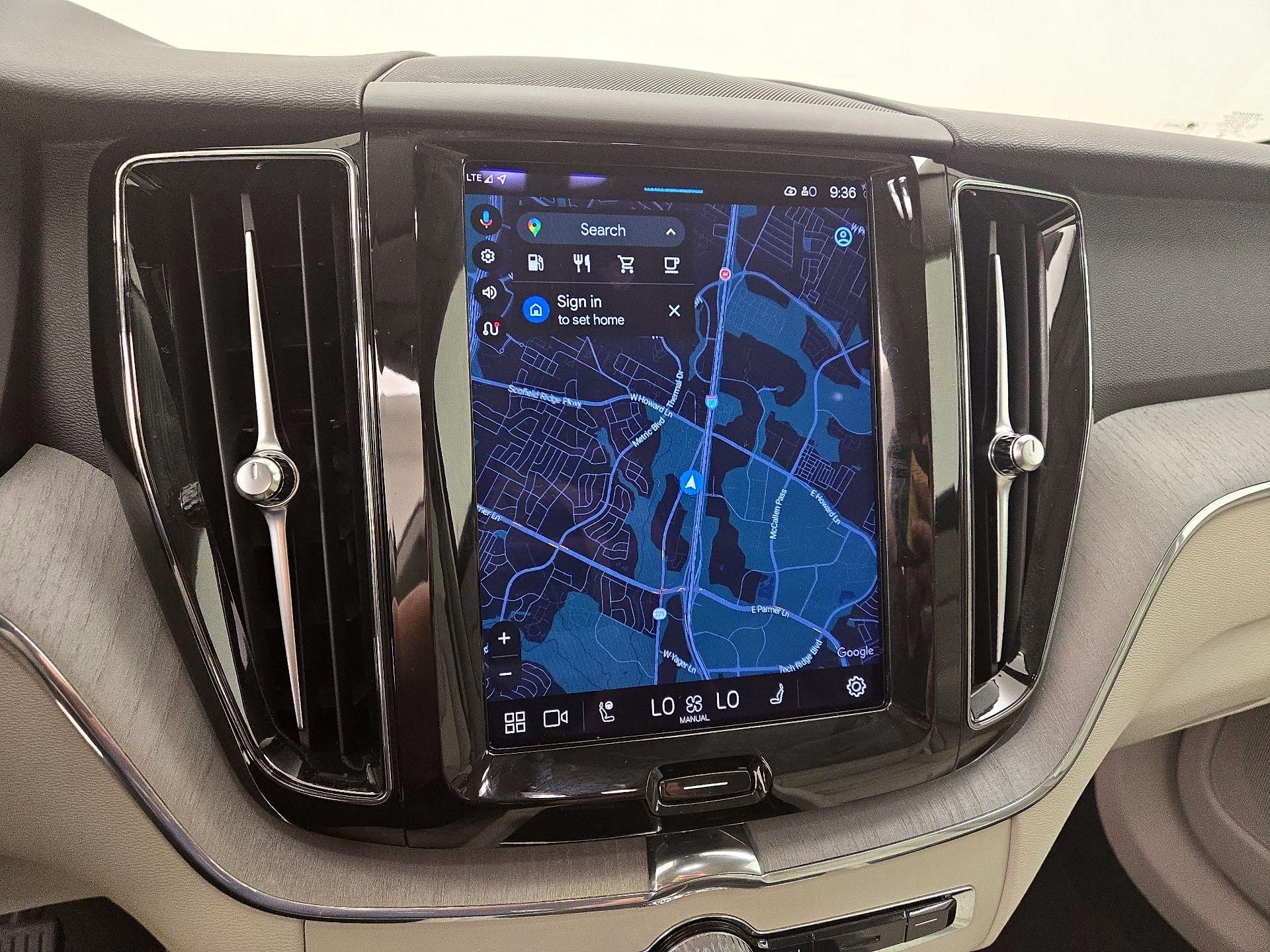 Thumbnail: 2023 Volvo XC60 - 14