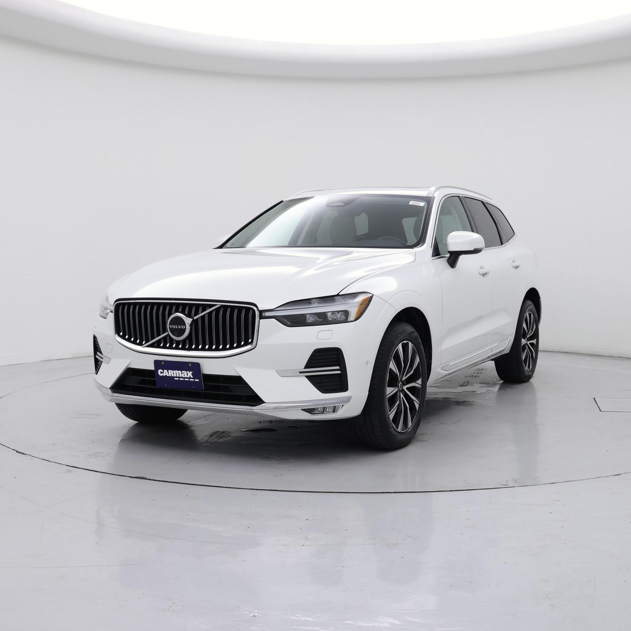 Thumbnail: 2023 Volvo XC60 - 4