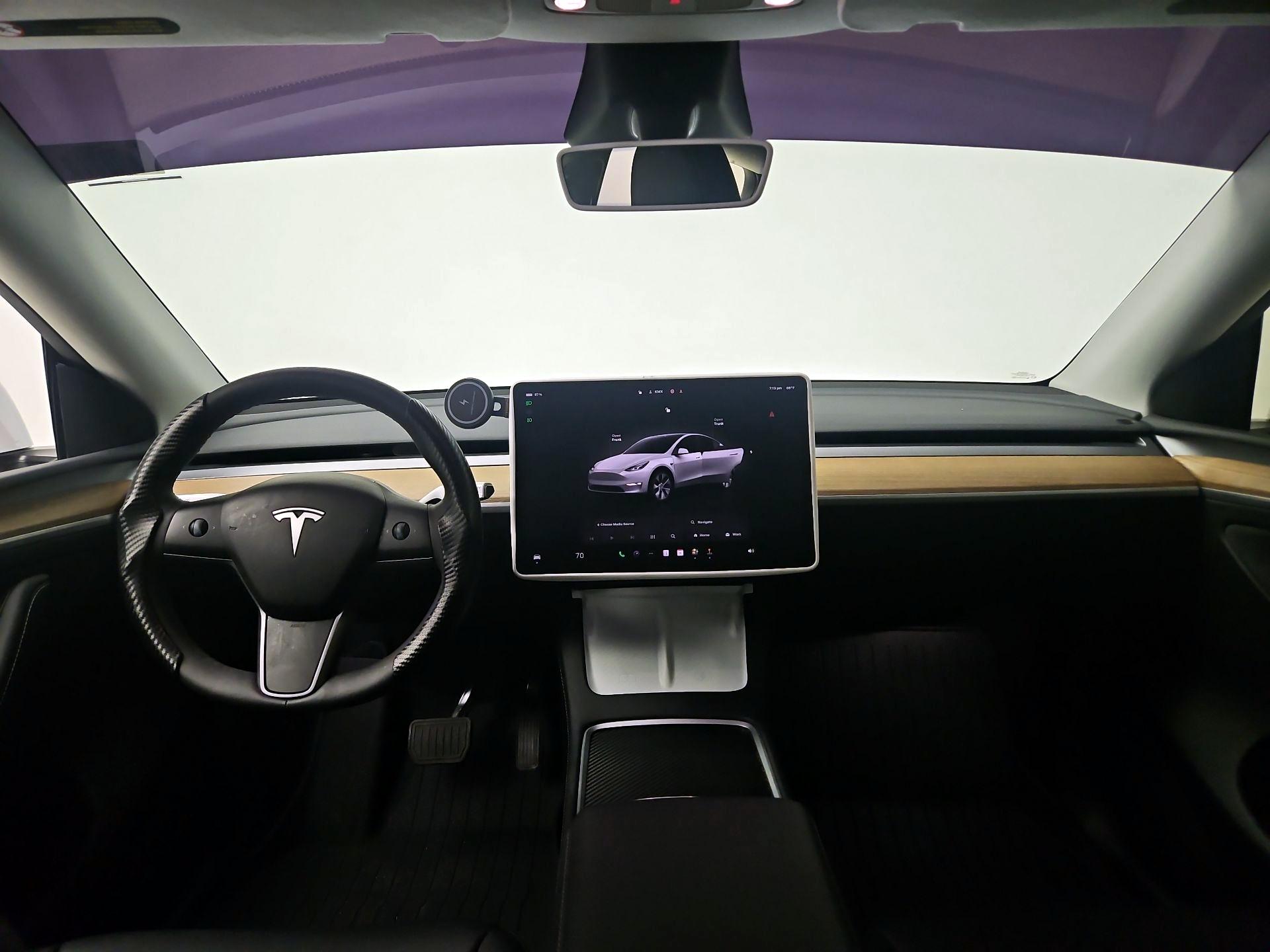 Thumbnail: 2024 Tesla Model Y - 9