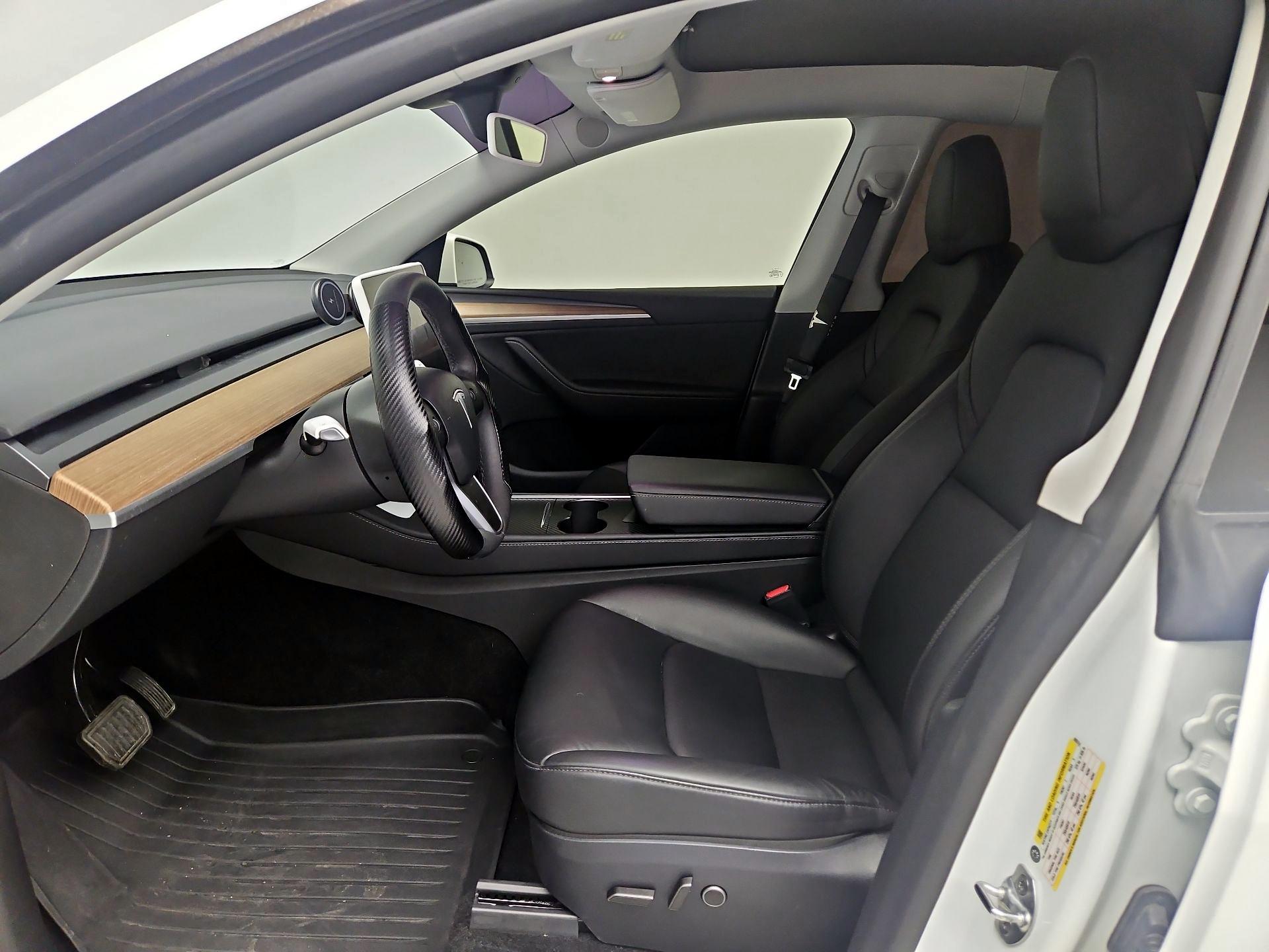 Thumbnail: 2024 Tesla Model Y - 11