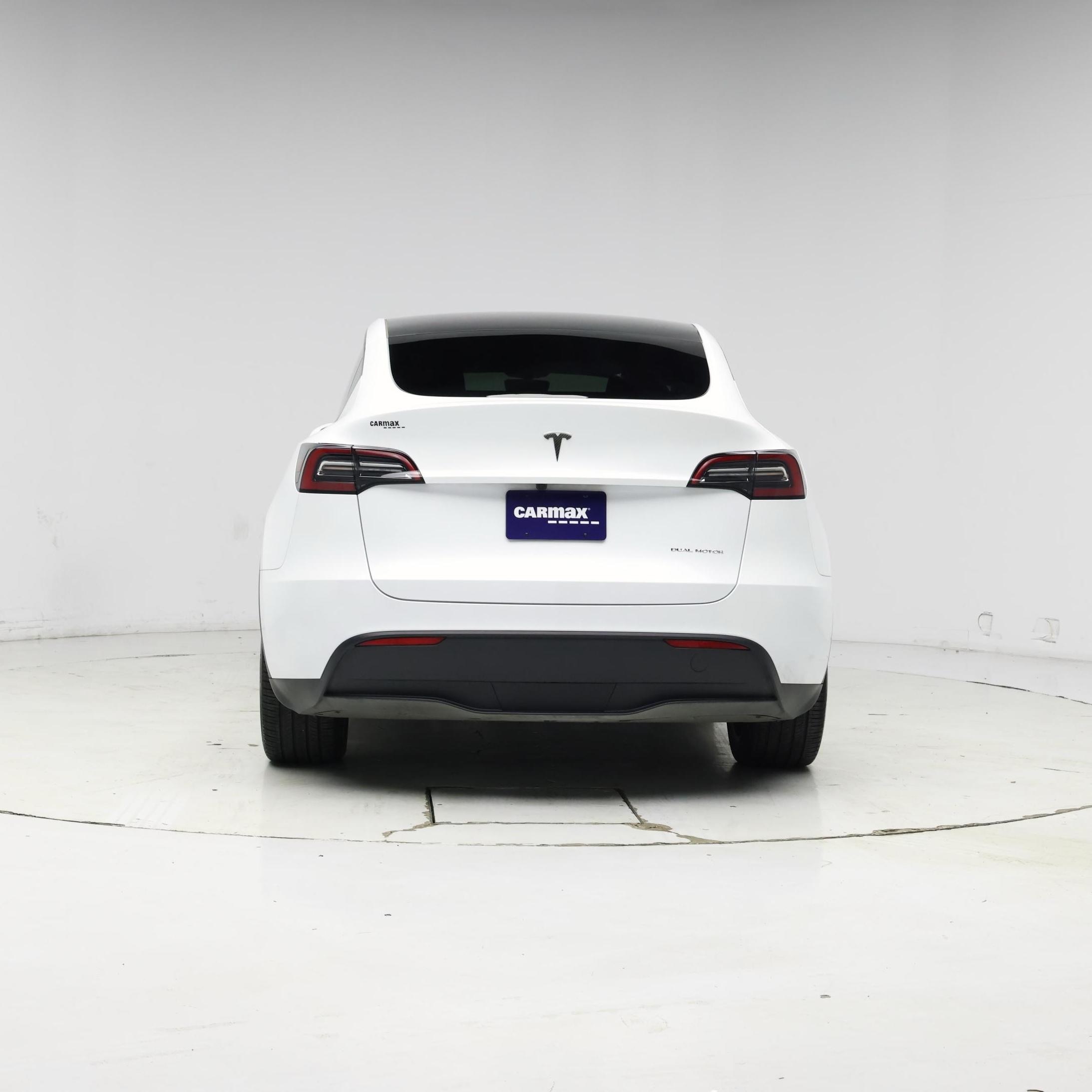 Thumbnail: 2024 Tesla Model Y - 6
