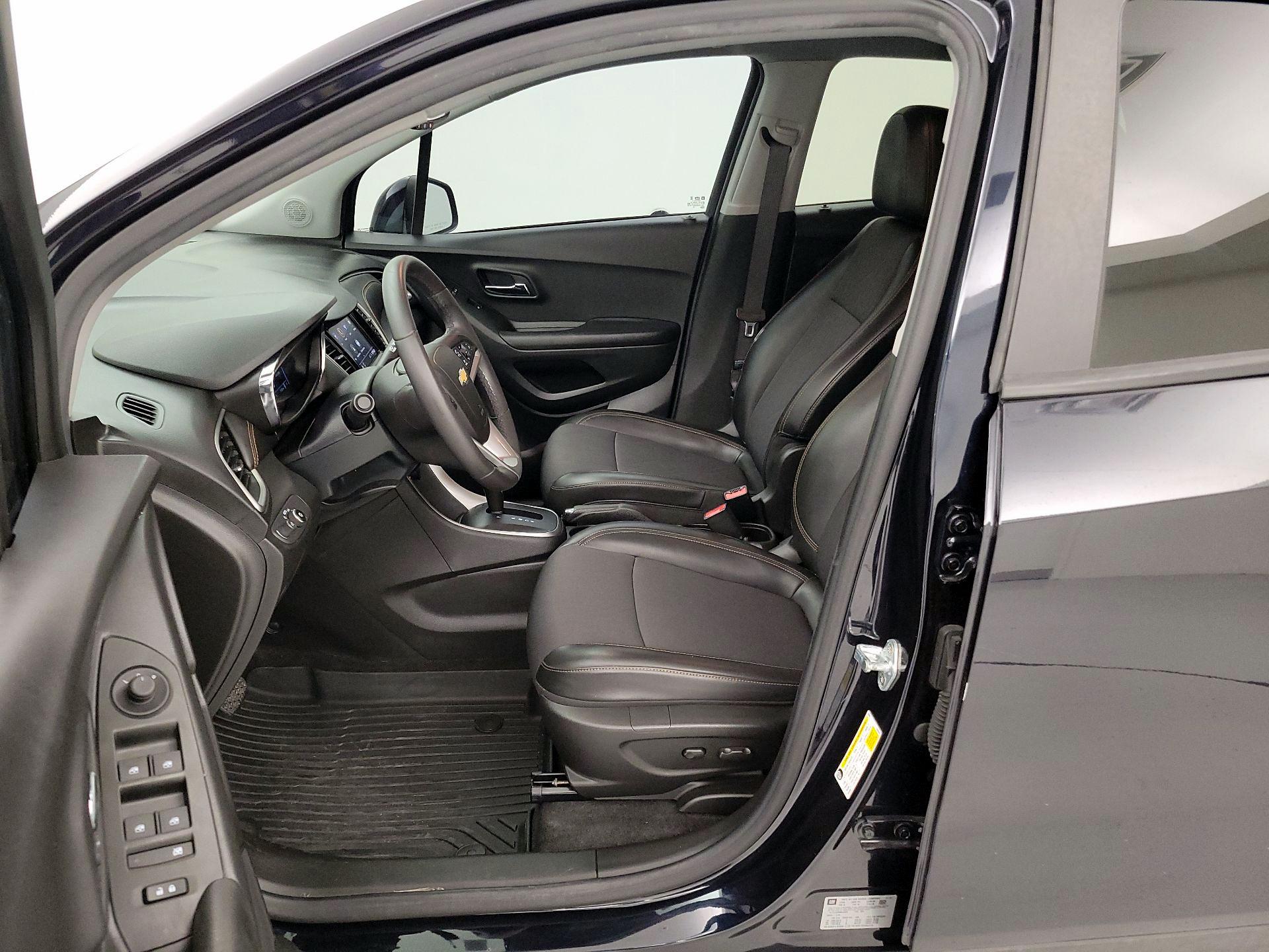 Thumbnail: 2021 Chevrolet Trax - 11