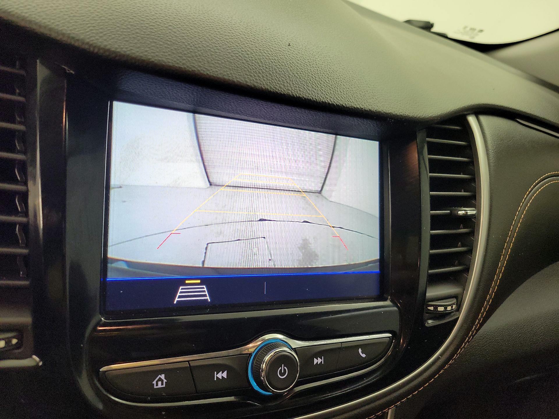 Thumbnail: 2021 Chevrolet Trax - 14