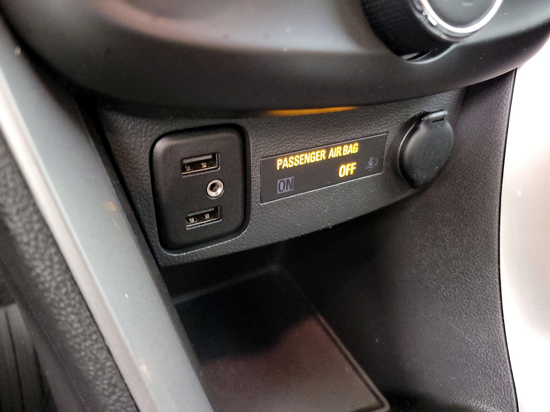 Thumbnail: 2021 Chevrolet Trax - 18