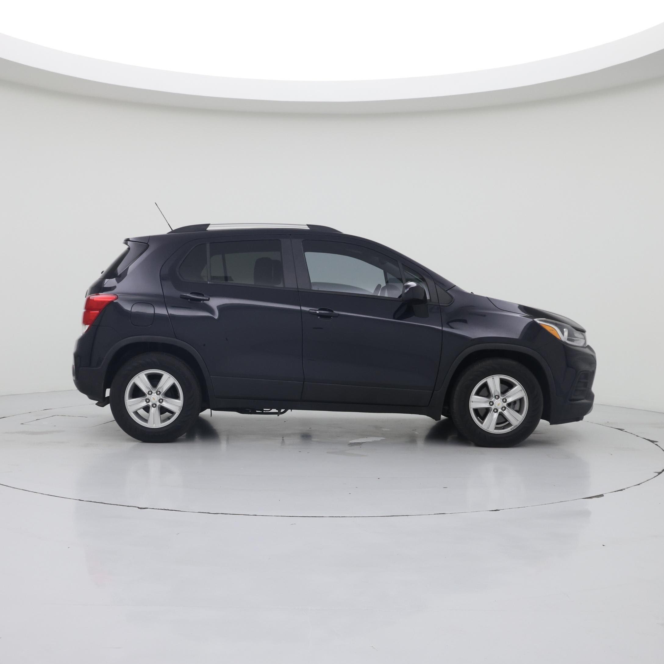 Thumbnail: 2021 Chevrolet Trax - 7