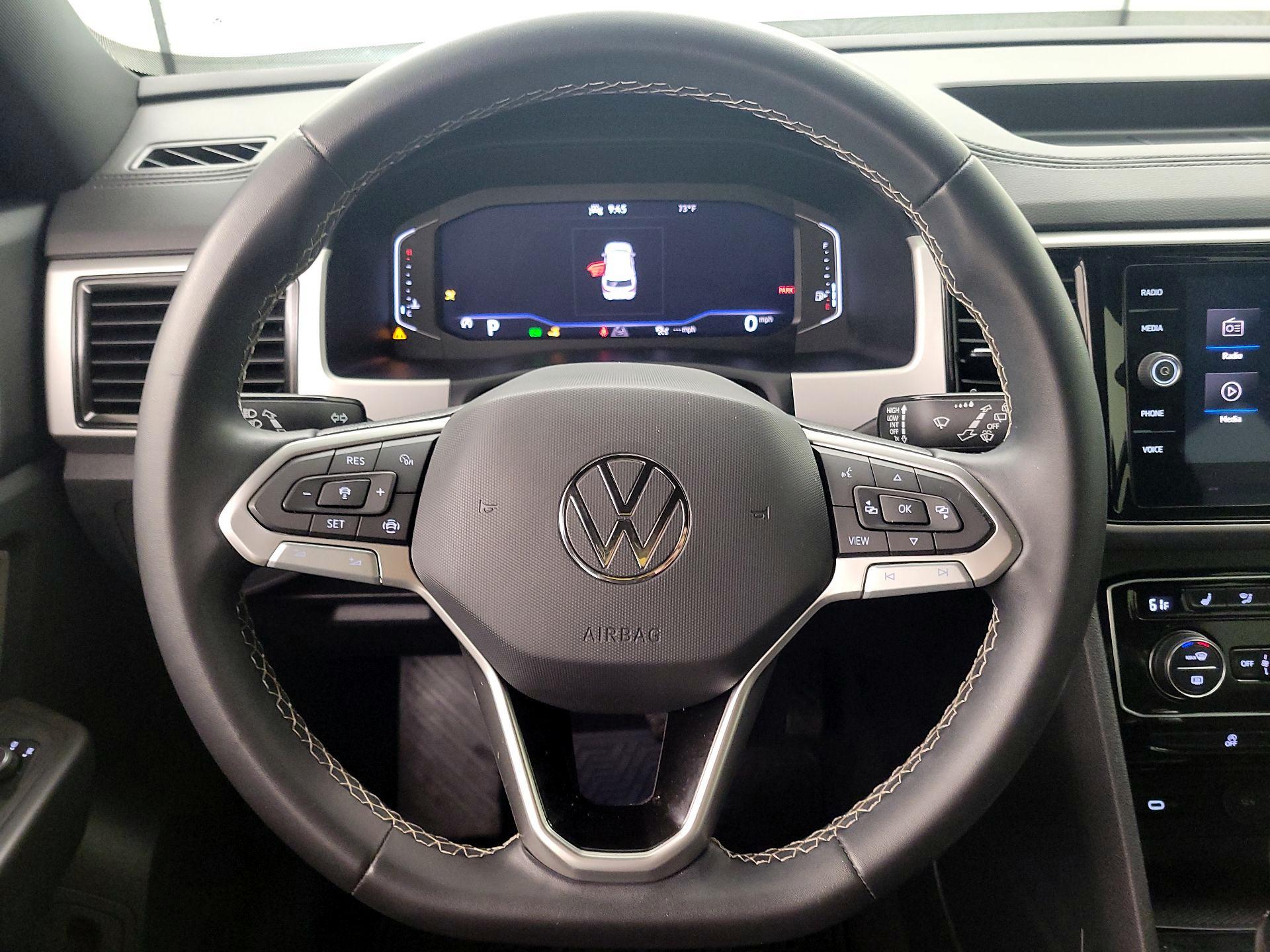 Thumbnail: 2023 Volkswagen Atlas - 10