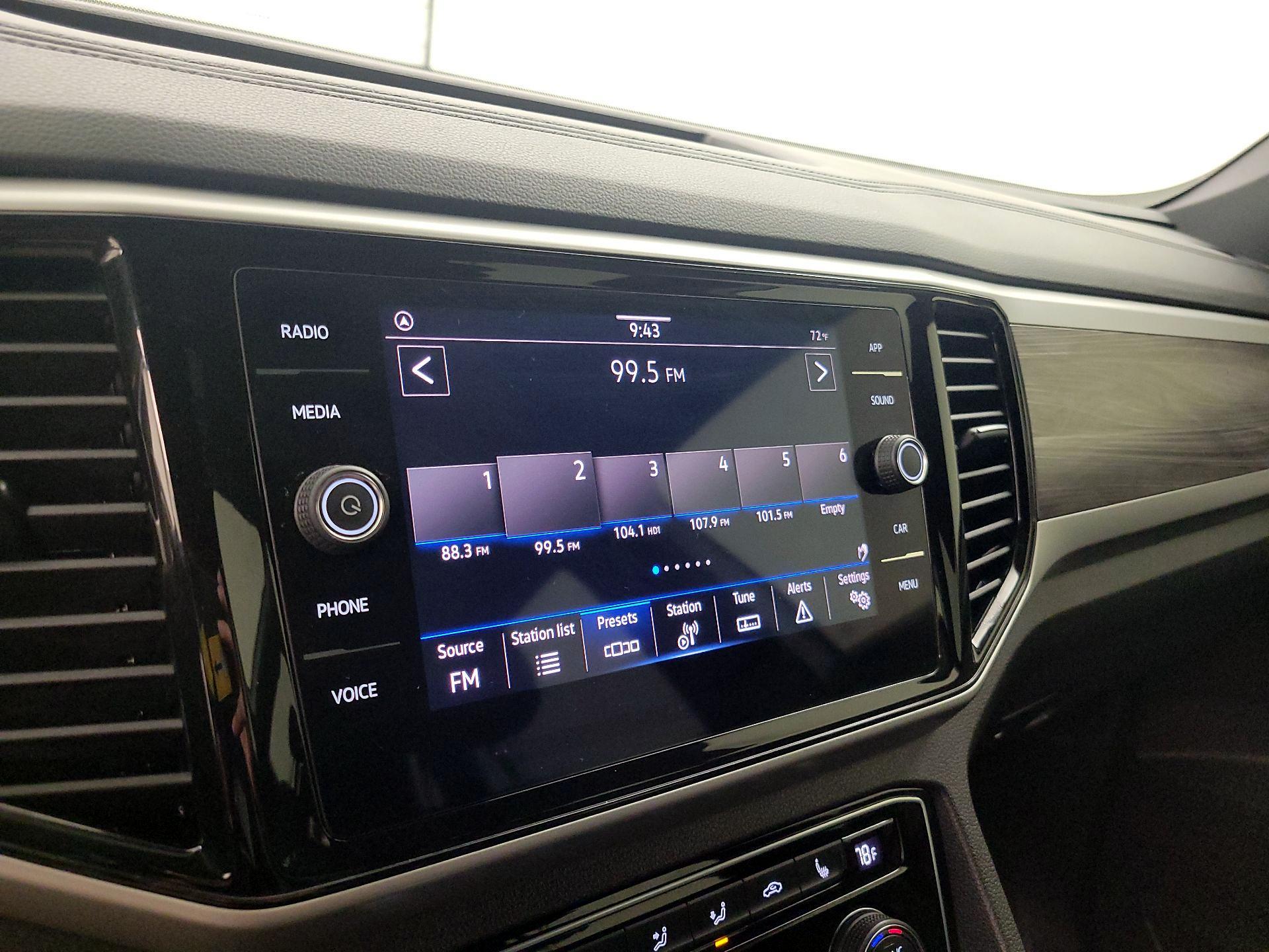 Thumbnail: 2023 Volkswagen Atlas - 15