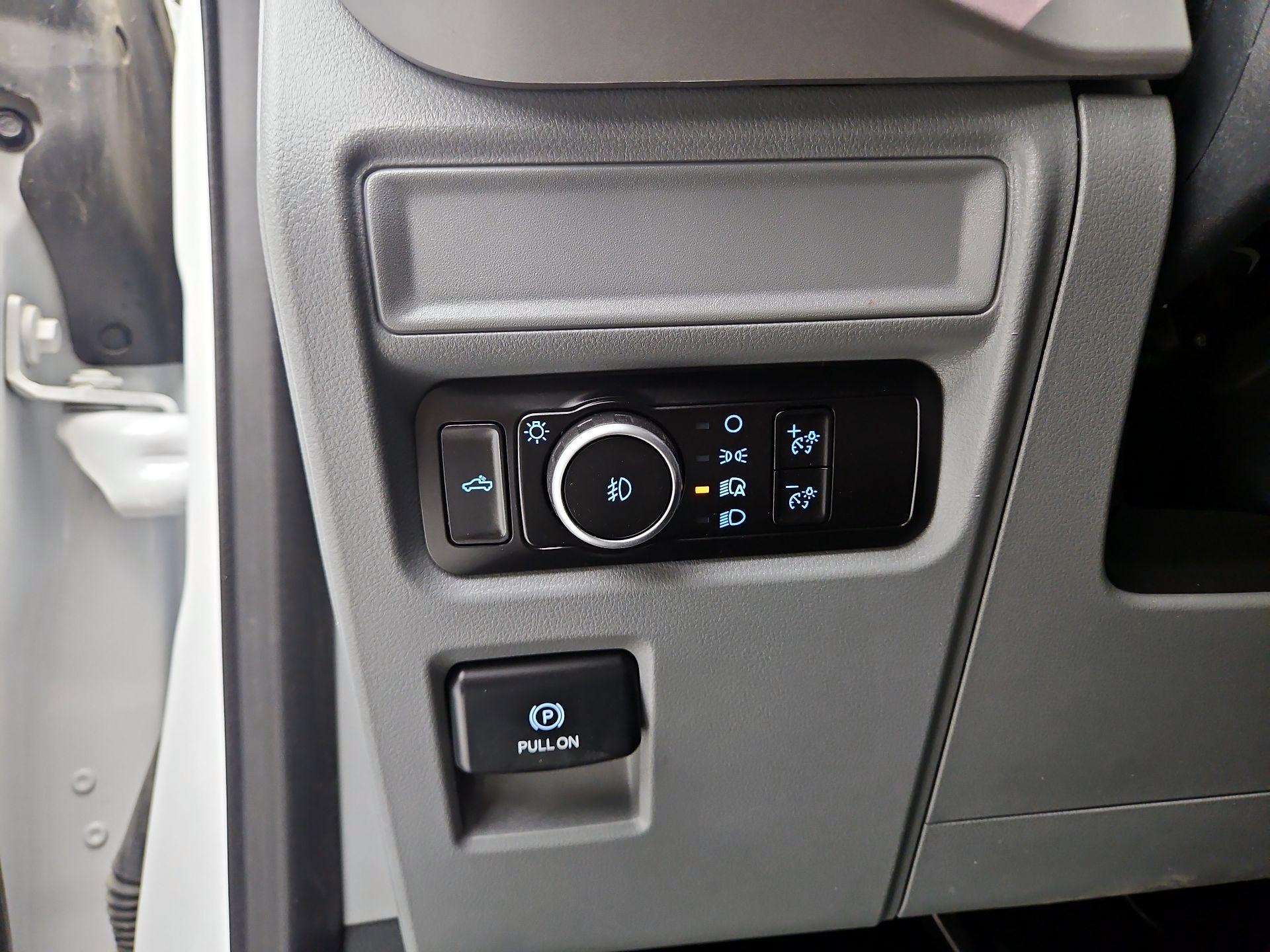 Thumbnail: 2023 Ford F-150 - 13