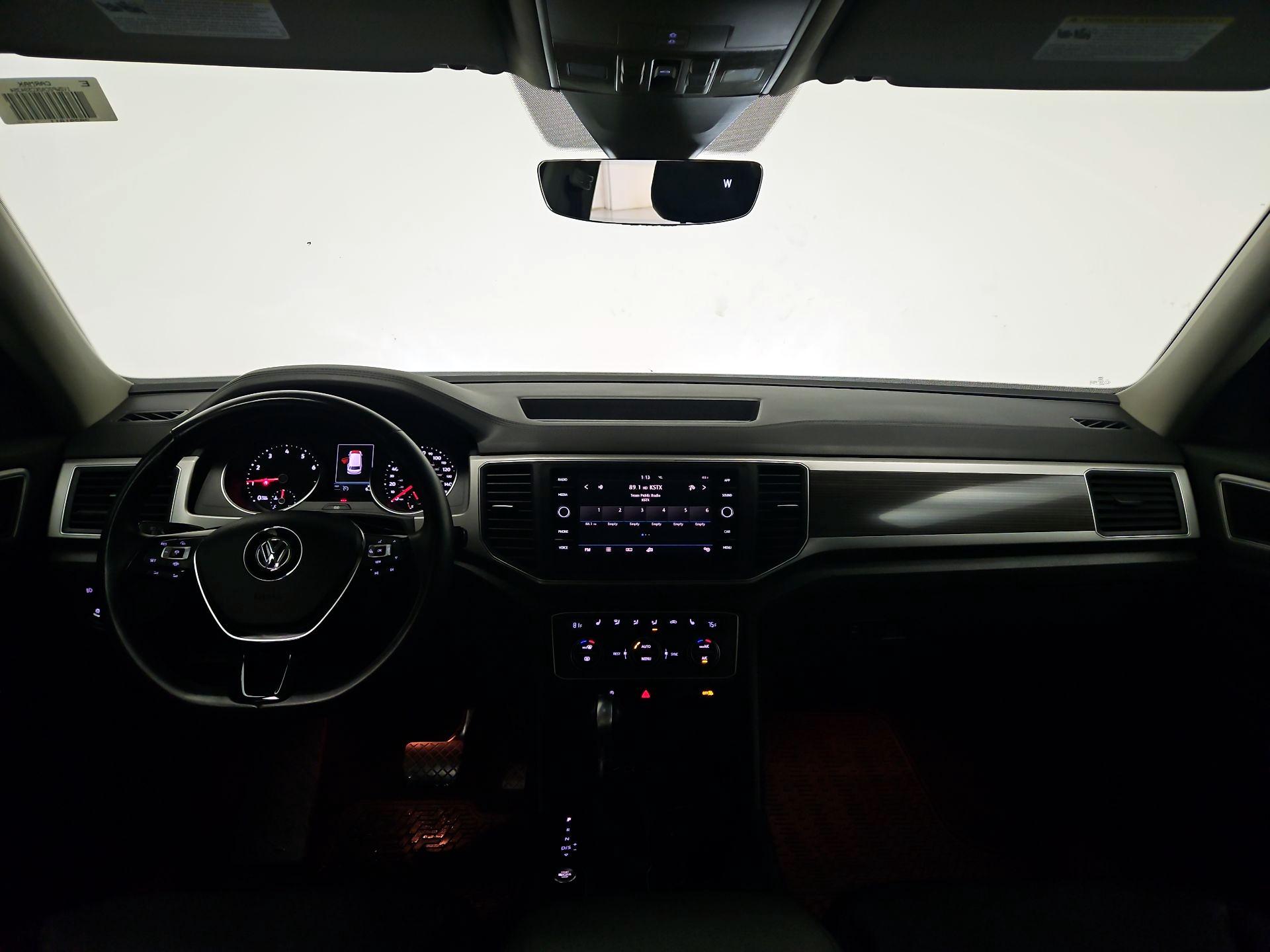 Thumbnail: 2019 Volkswagen Atlas - 9