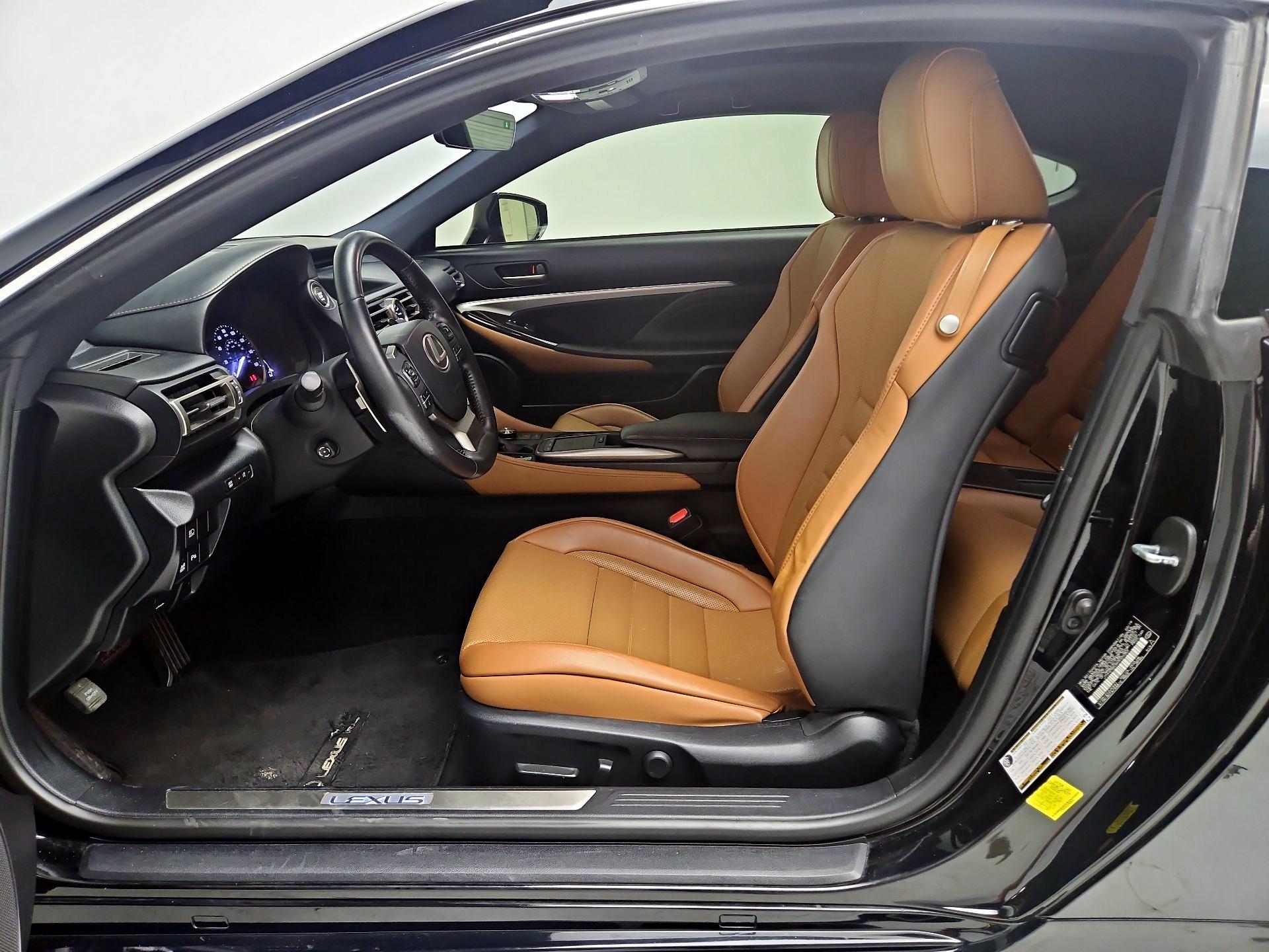 Thumbnail: 2019 Lexus RC - 11