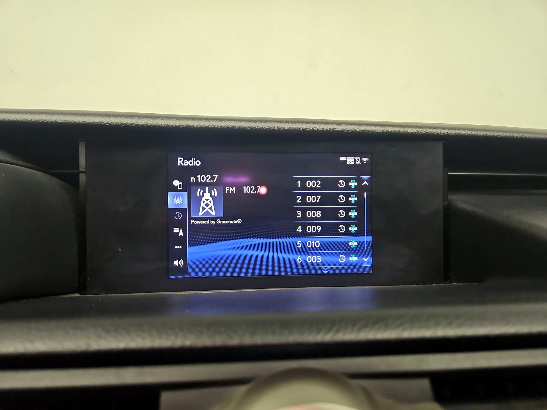 Thumbnail: 2019 Lexus RC - 14