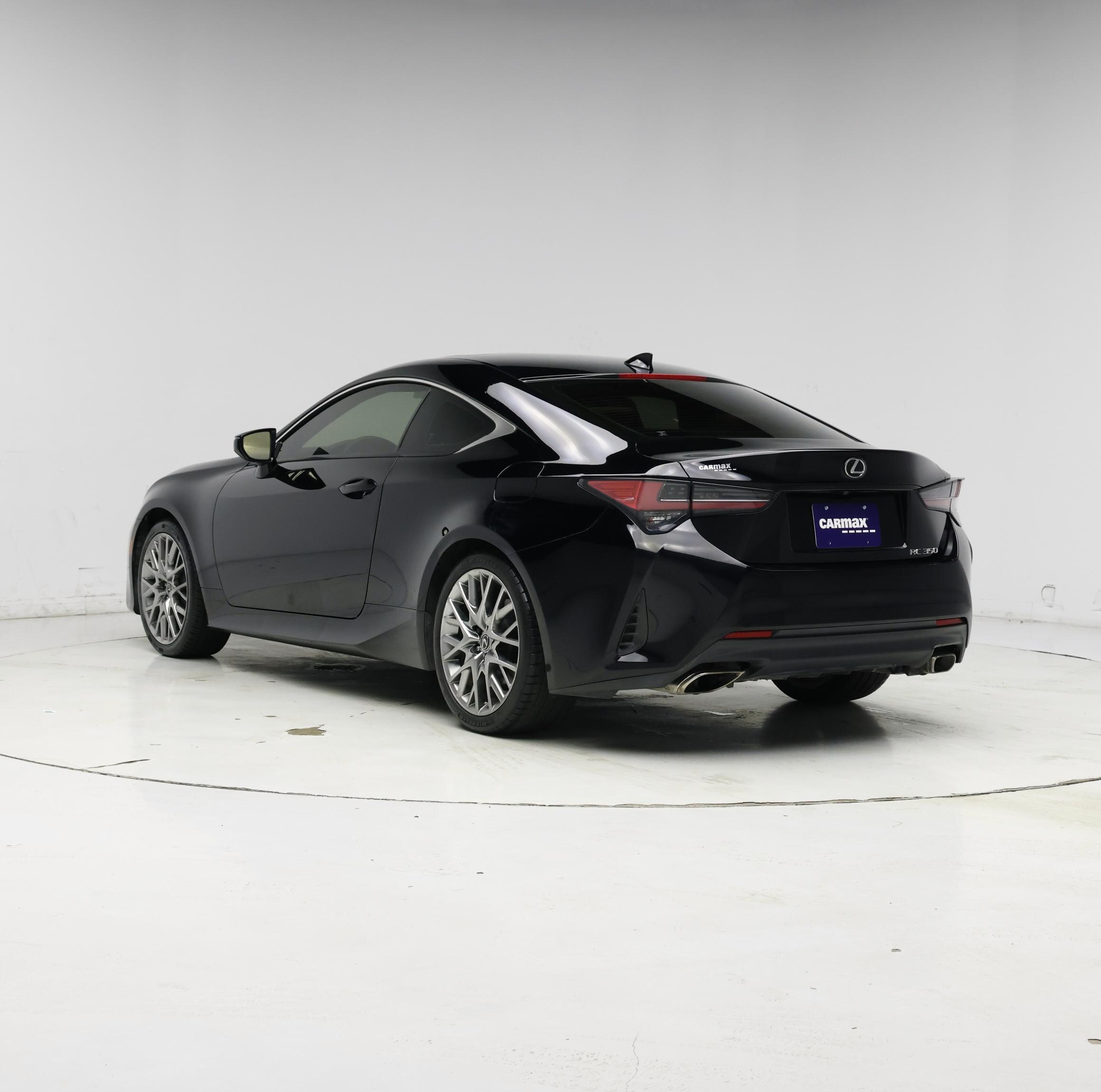 Thumbnail: 2019 Lexus RC - 2