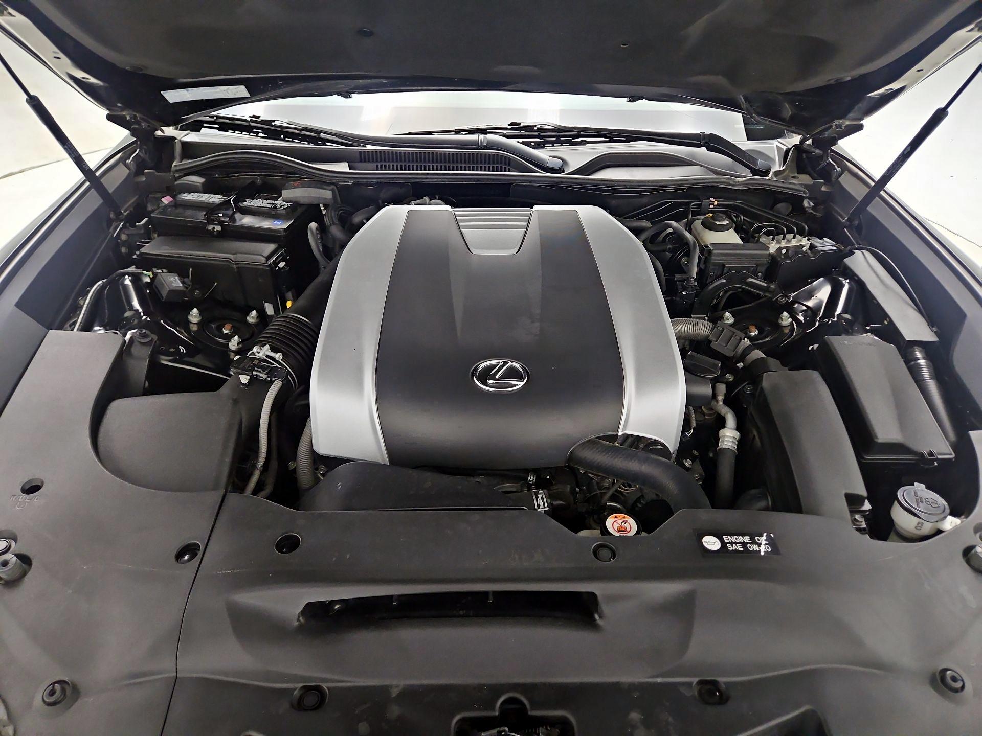 Thumbnail: 2019 Lexus RC - 20