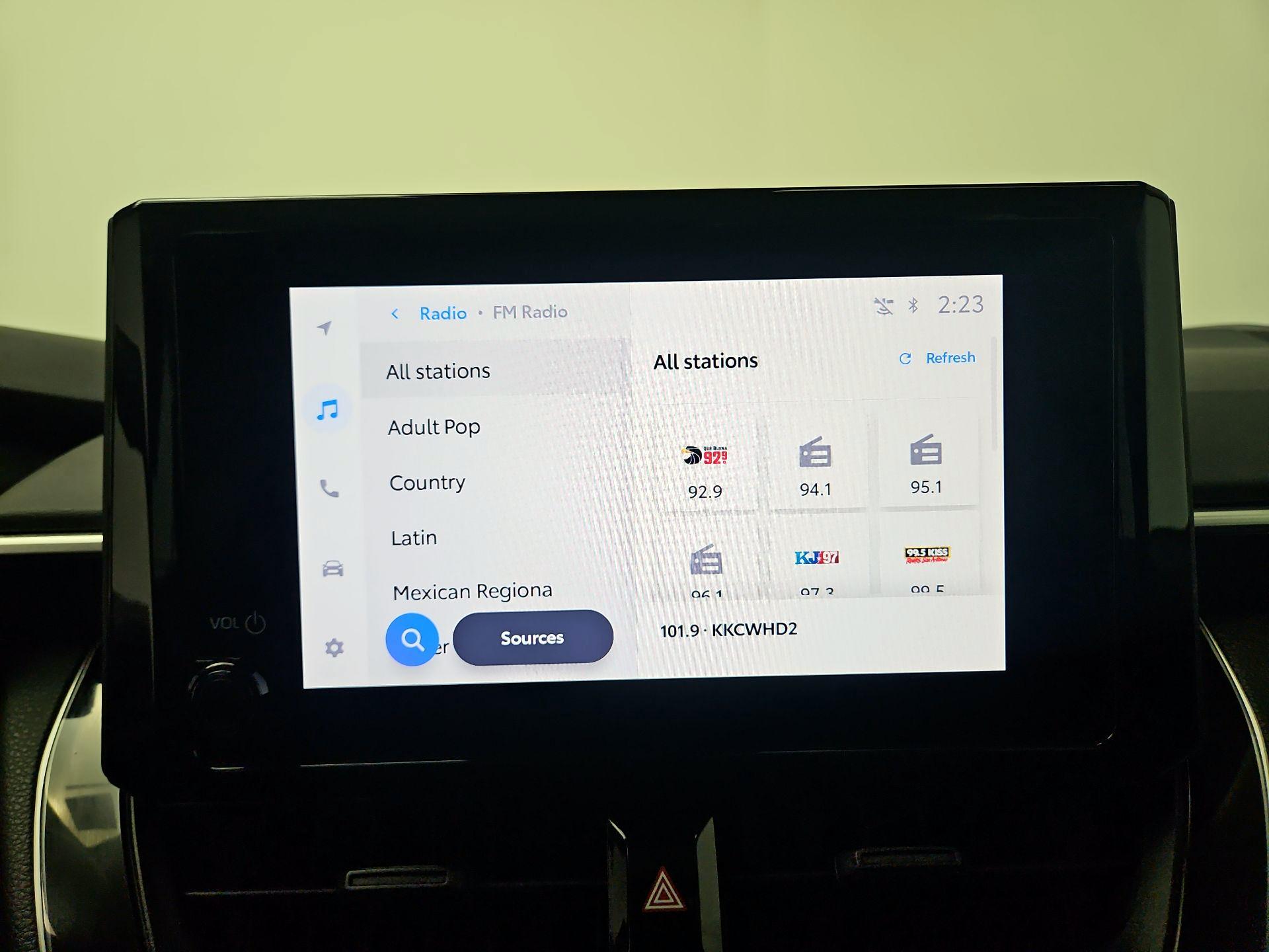 Thumbnail: 2023 Toyota Corolla - 15