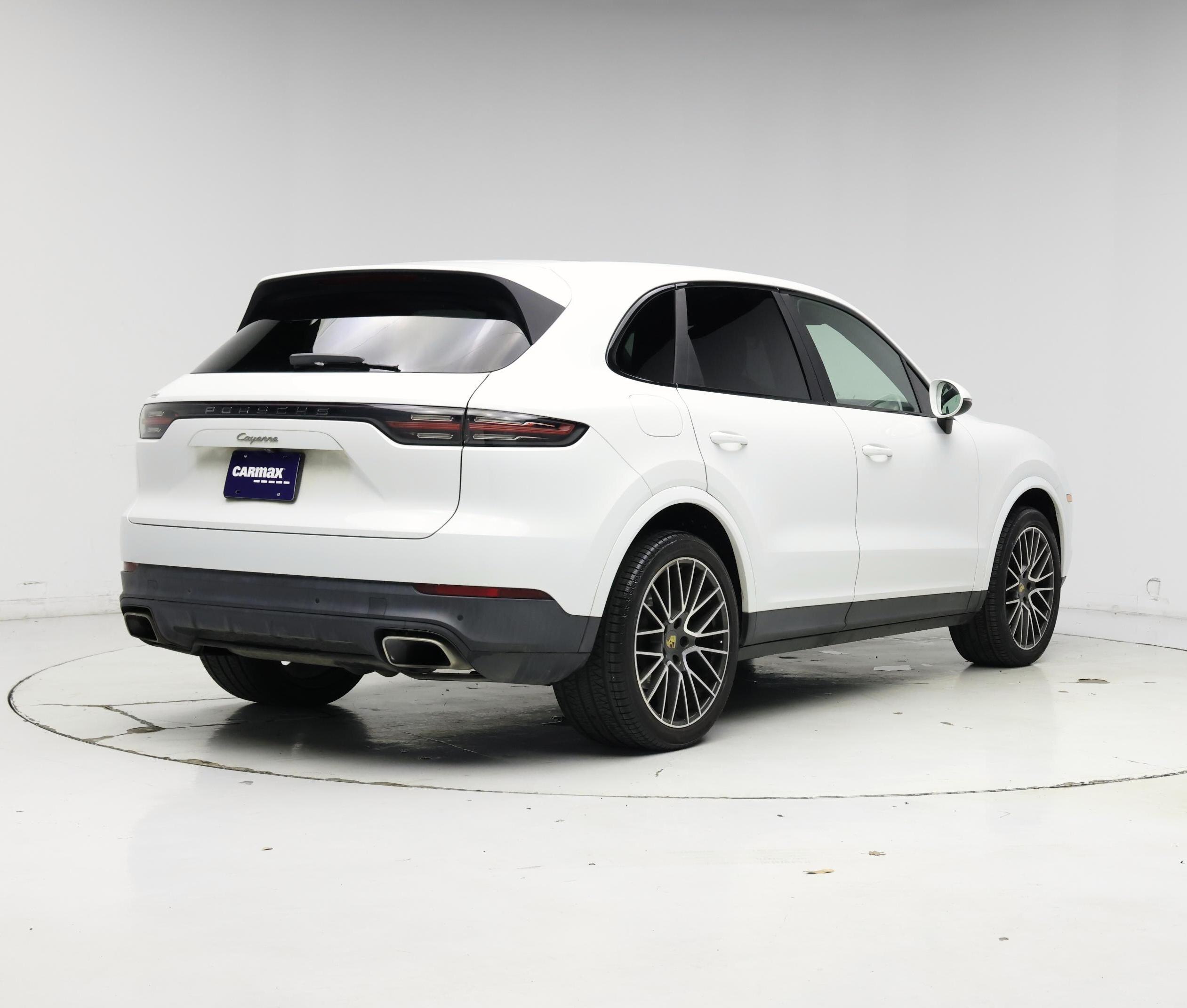 Thumbnail: 2019 Porsche Cayenne - 8