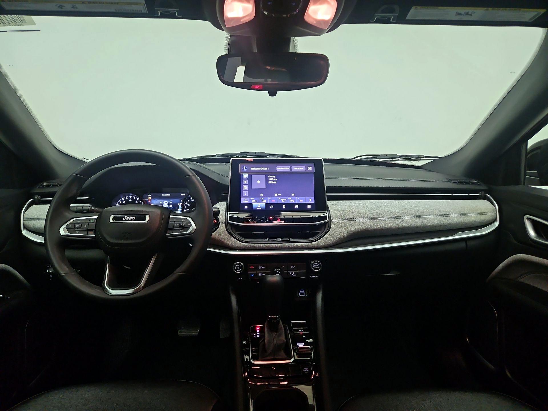 Thumbnail: 2024 Jeep Compass - 9