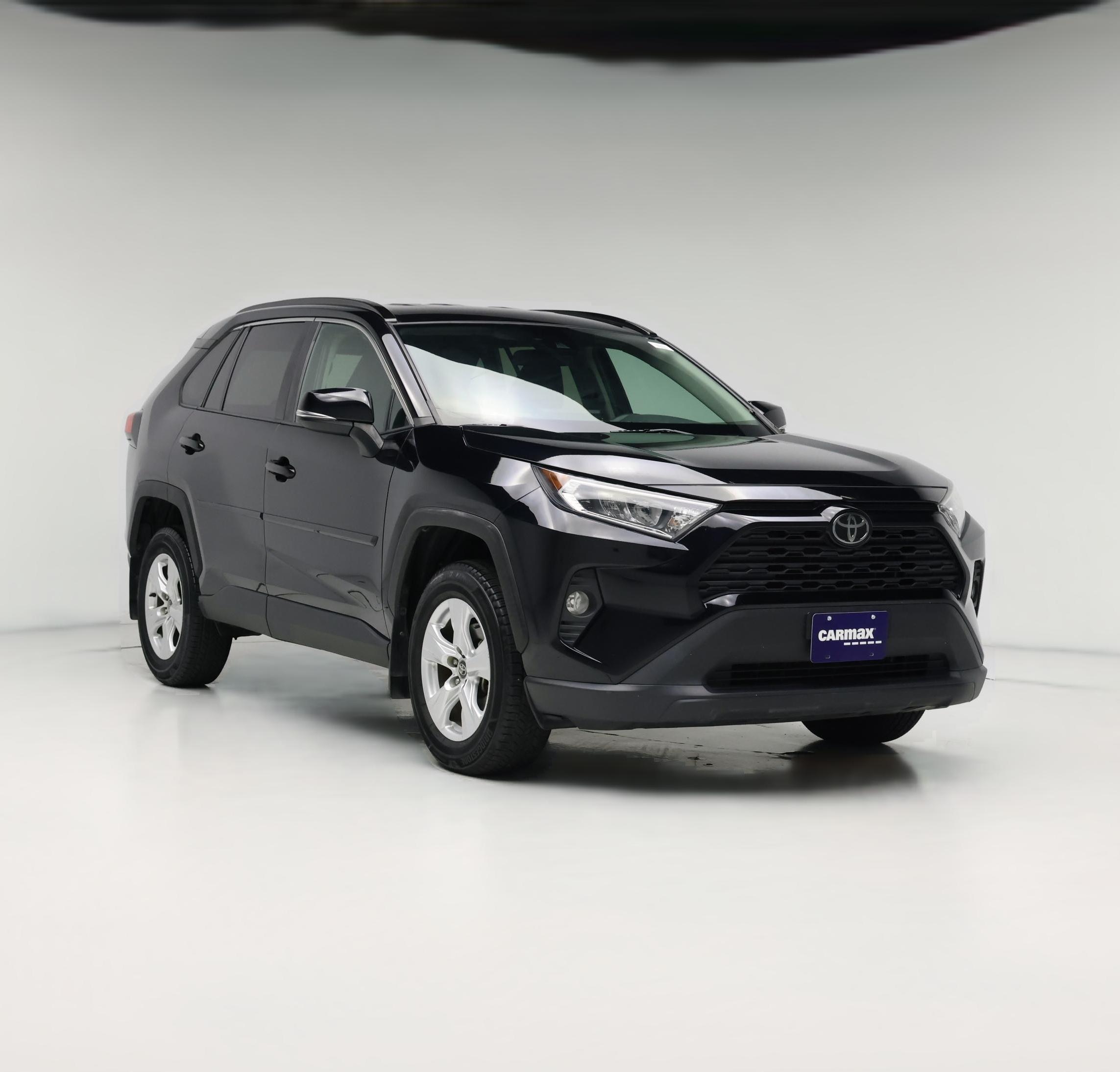 Thumbnail: 2020 Toyota RAV4 - 1