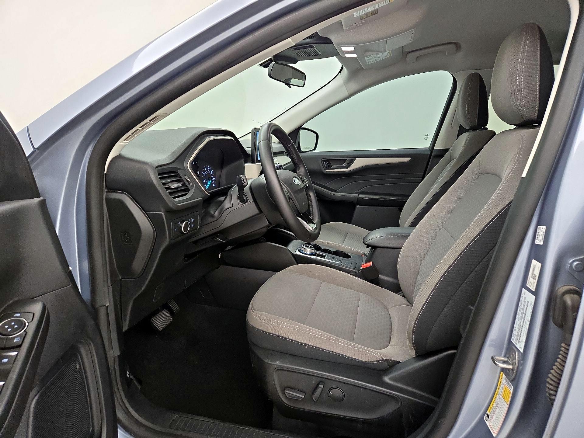 Thumbnail: 2022 Ford Escape - 11