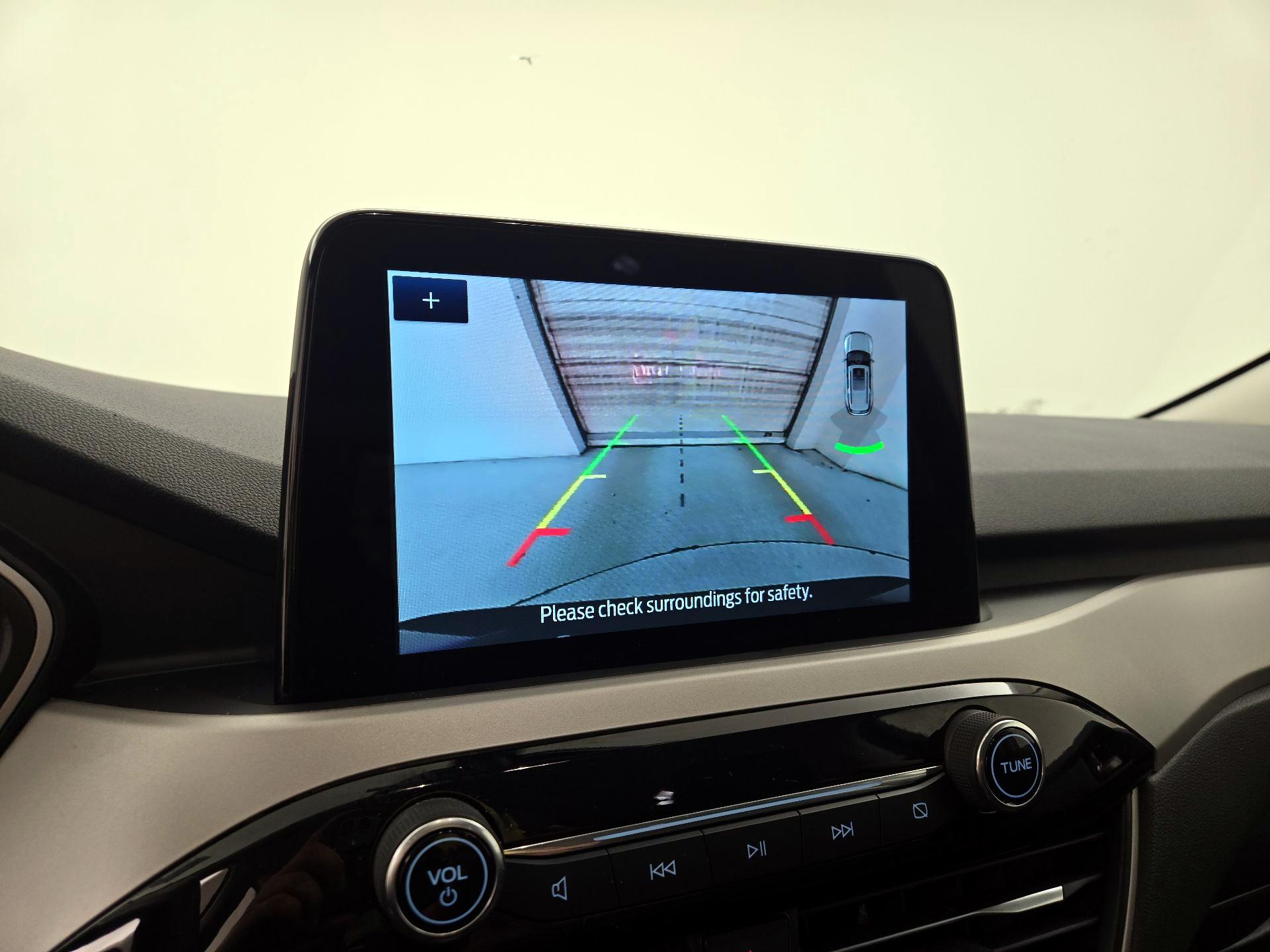 Thumbnail: 2021 Ford Escape - 15