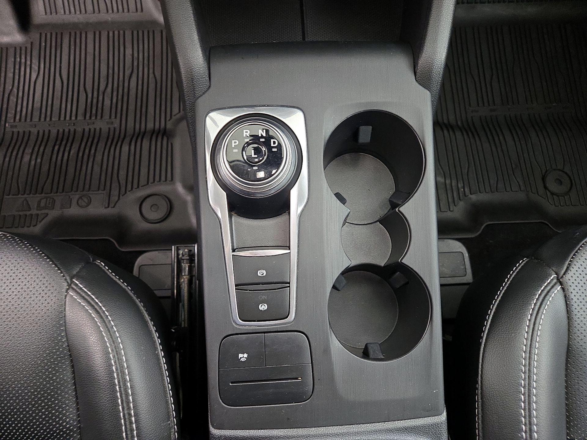 Thumbnail: 2021 Ford Escape - 18