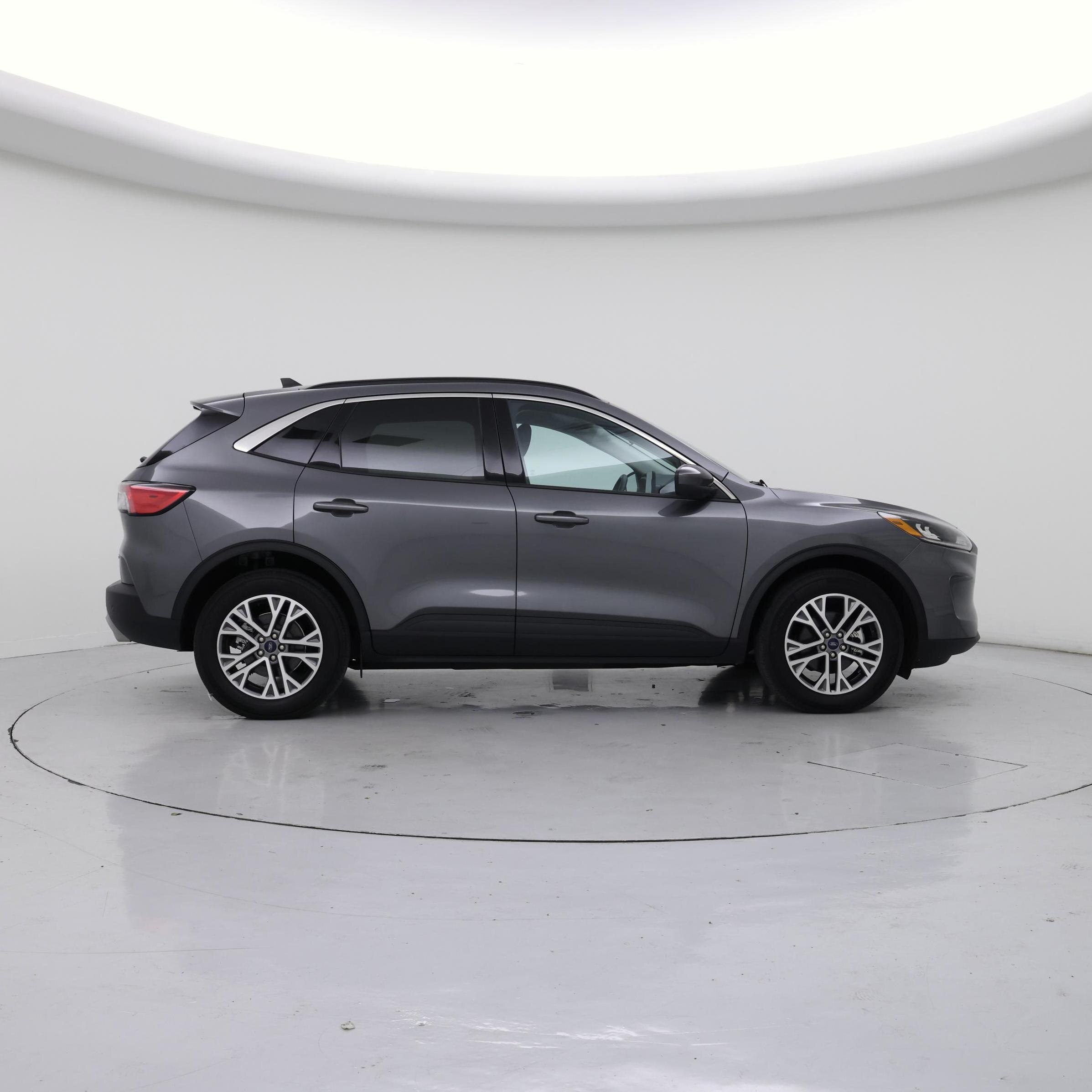 Thumbnail: 2021 Ford Escape - 7