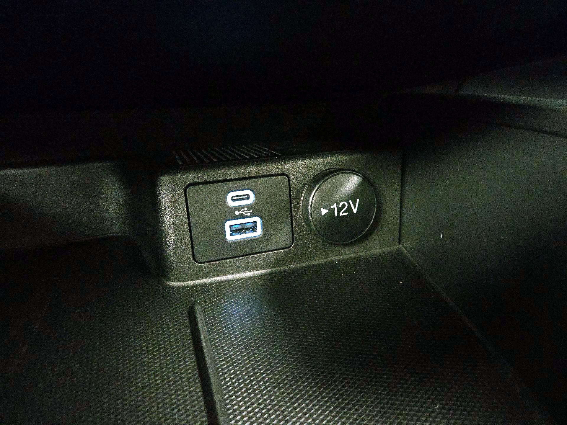 Thumbnail: 2023 Ford Escape - 18